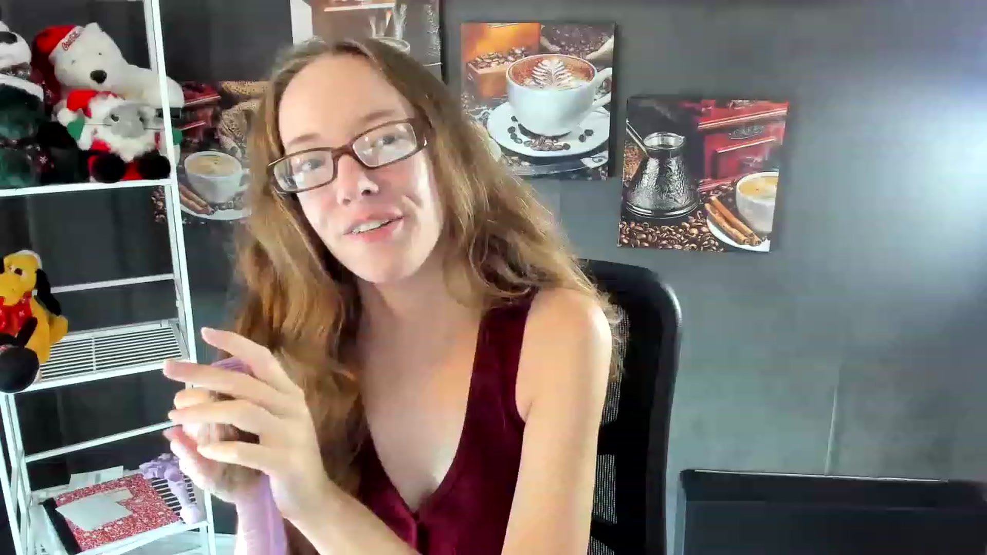 Gallery image thumbnail from DocDropBear's myfreecams stream on, 12/22/2022, 17:05 image 7 of 20