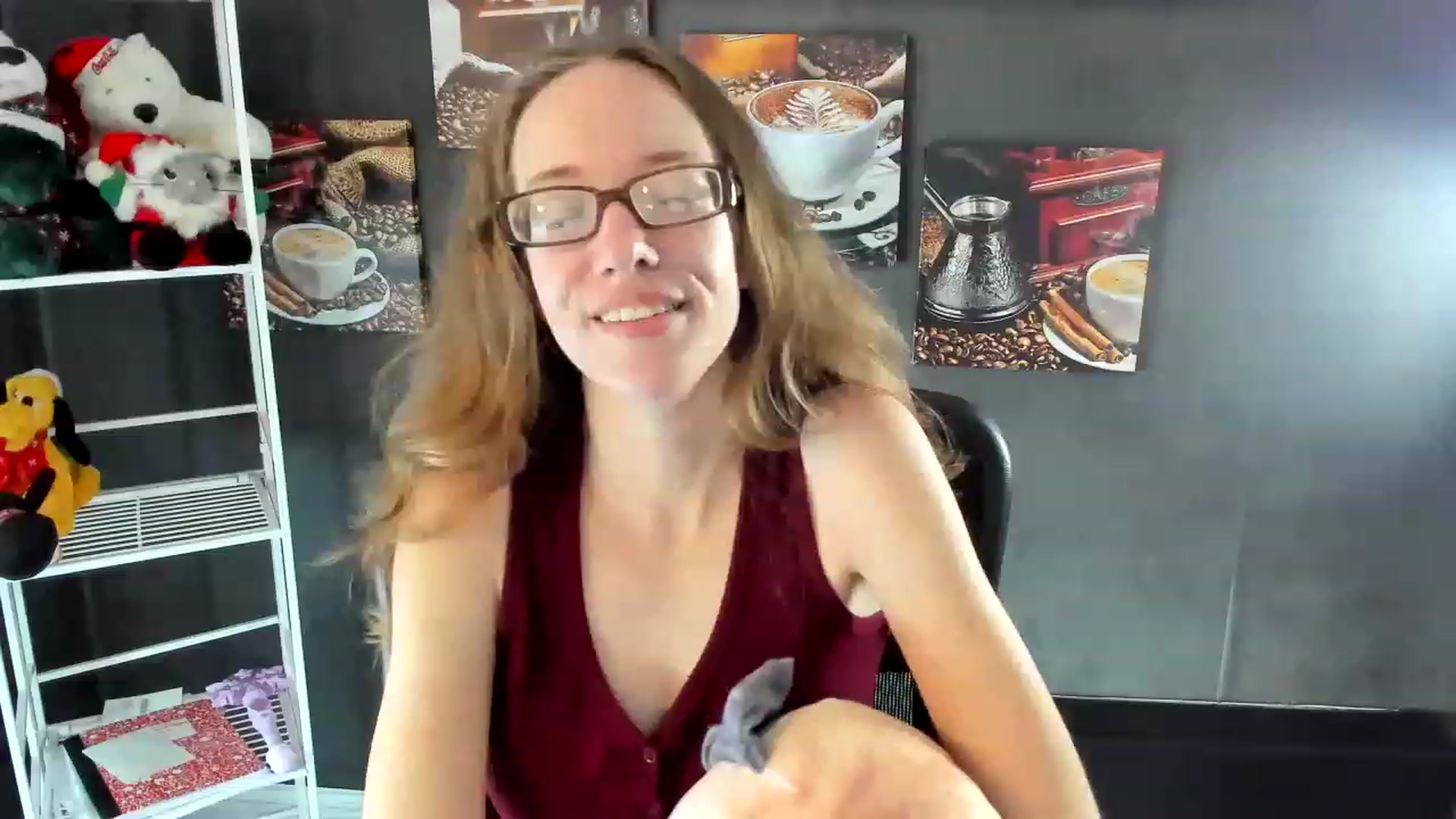 Gallery image thumbnail from DocDropBear's myfreecams stream on, 12/22/2022, 17:05 image 6 of 20