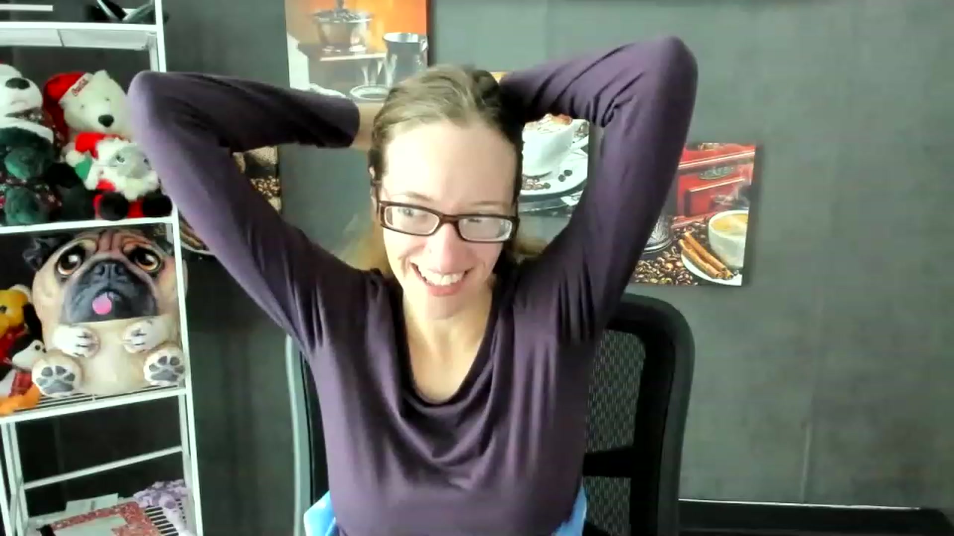 Gallery image thumbnail from DocDropBear's myfreecams stream on, 12/26/2022, 22:08 image 8 of 20