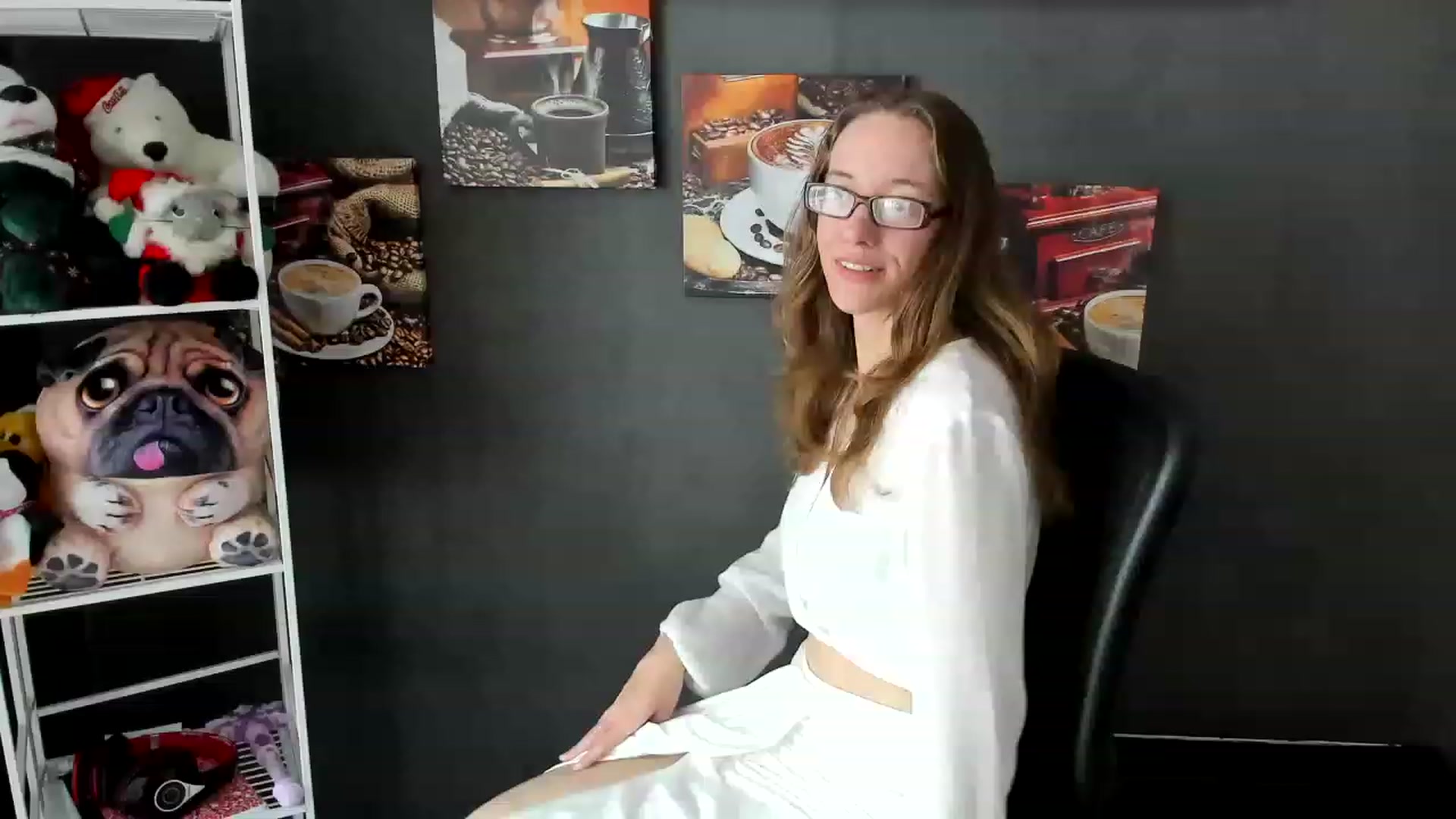 Gallery image thumbnail from DocDropBear's myfreecams stream on, 12/27/2022, 16:36 image 2 of 20