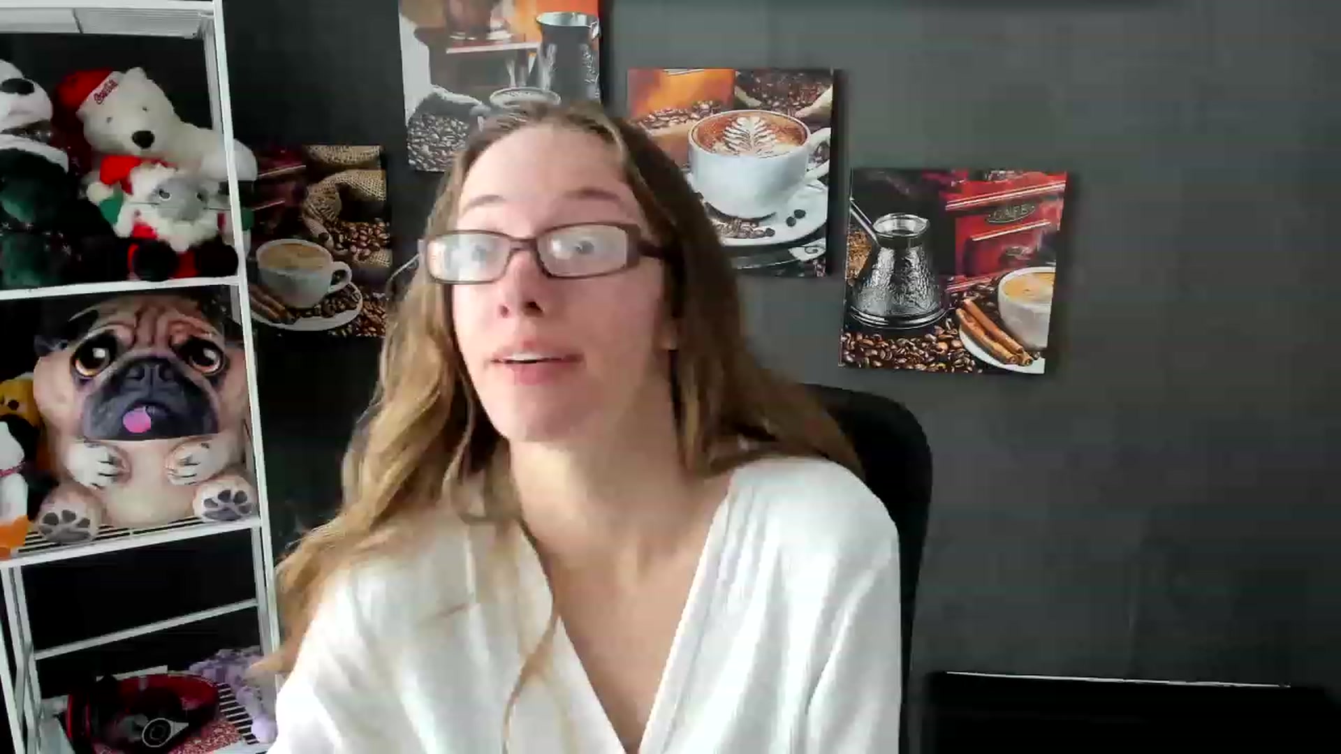 Gallery image thumbnail from DocDropBear's myfreecams stream on, 12/27/2022, 16:36 image 17 of 20