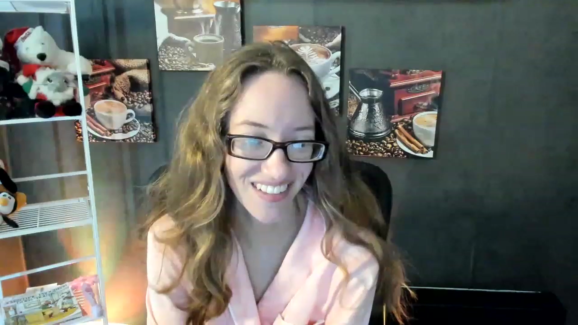 Gallery image thumbnail from DocDropBear's myfreecams stream on, 12/28/2022, 16:04 image 14 of 20