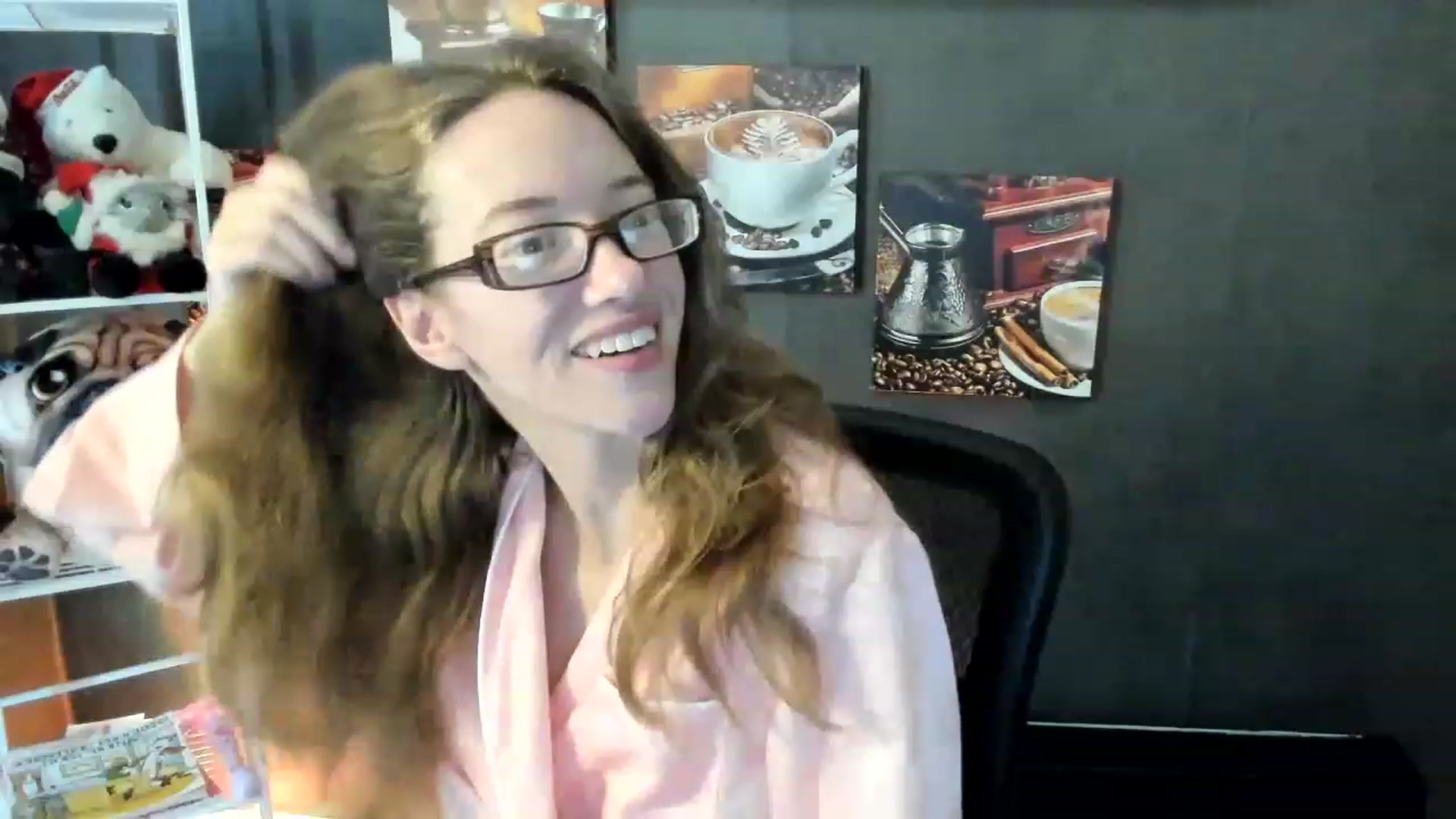 Gallery image thumbnail from DocDropBear's myfreecams stream on, 12/28/2022, 16:04 image 2 of 20