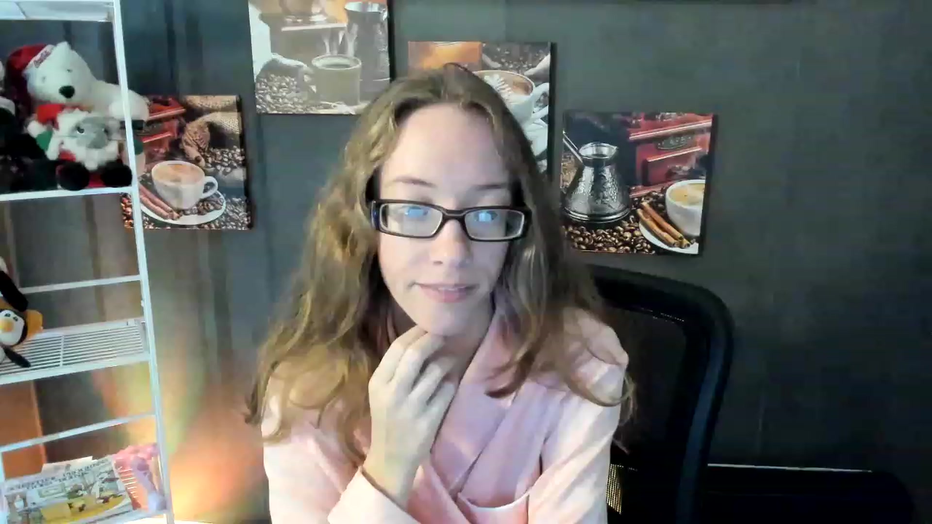 Gallery image thumbnail from DocDropBear's myfreecams stream on, 12/28/2022, 16:32 image 16 of 20