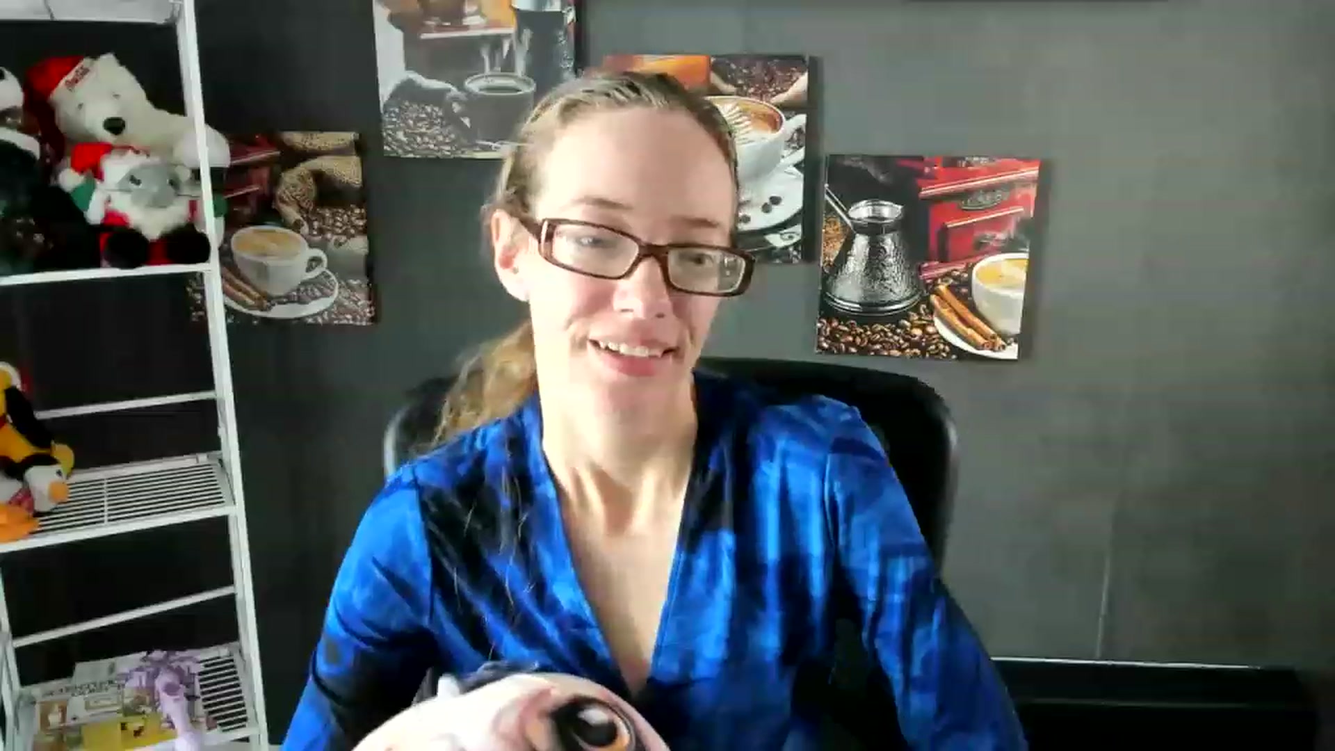 Gallery image thumbnail from DocDropBear's myfreecams stream on, 01/02/2023, 17:12 image 8 of 20