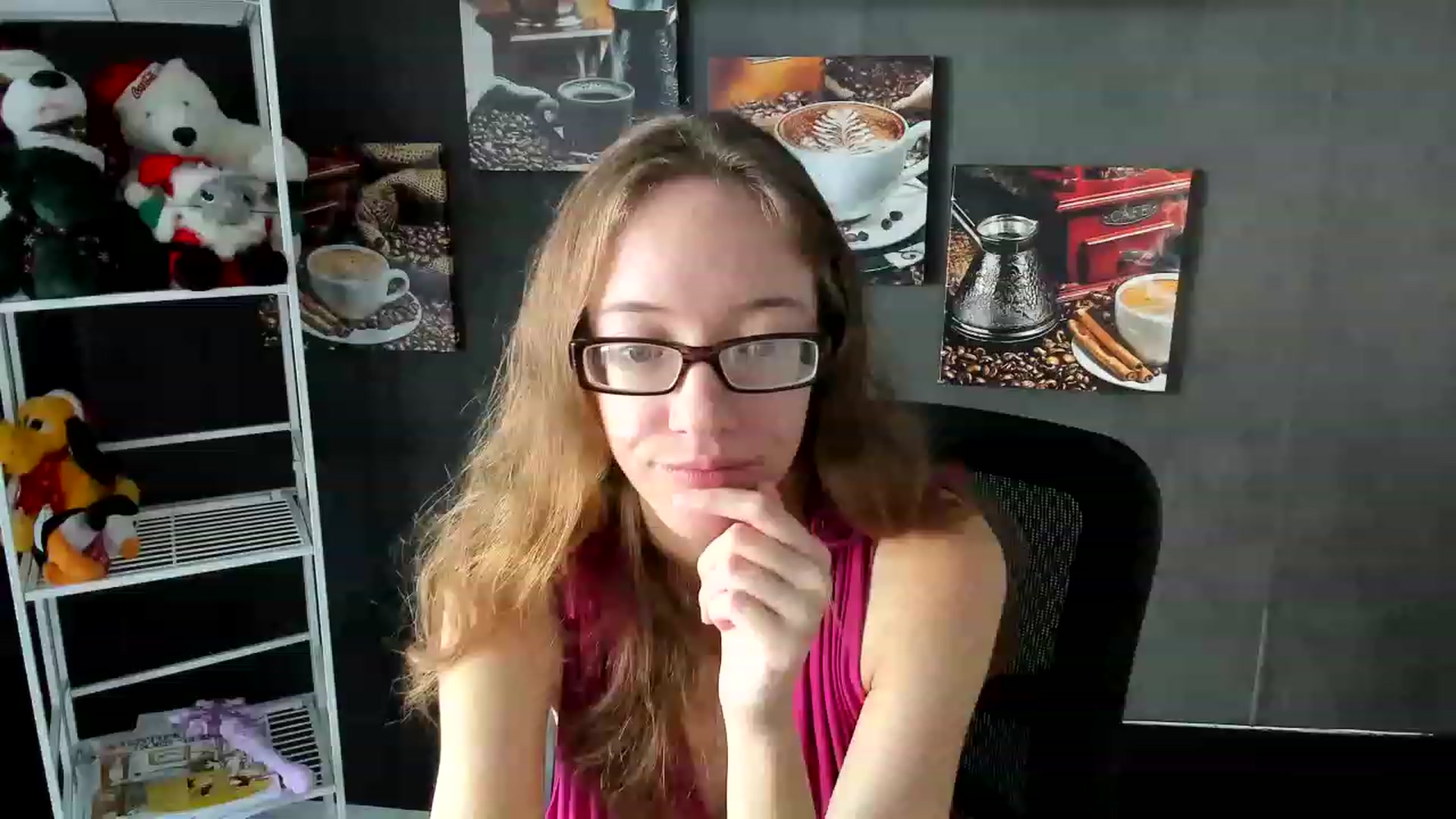 Gallery image thumbnail from DocDropBear's myfreecams stream on, 01/03/2023, 16:37 image 17 of 20