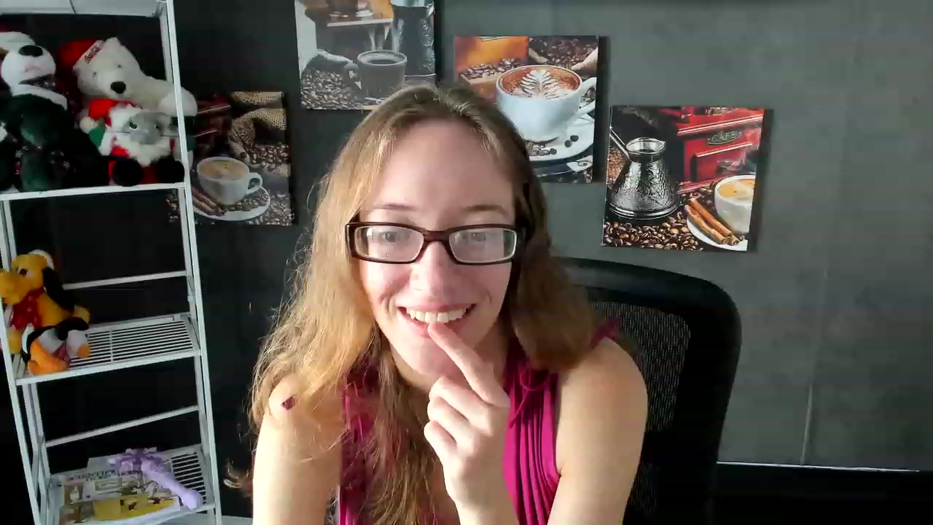 Gallery image thumbnail from DocDropBear's myfreecams stream on, 01/03/2023, 16:37 image 19 of 20