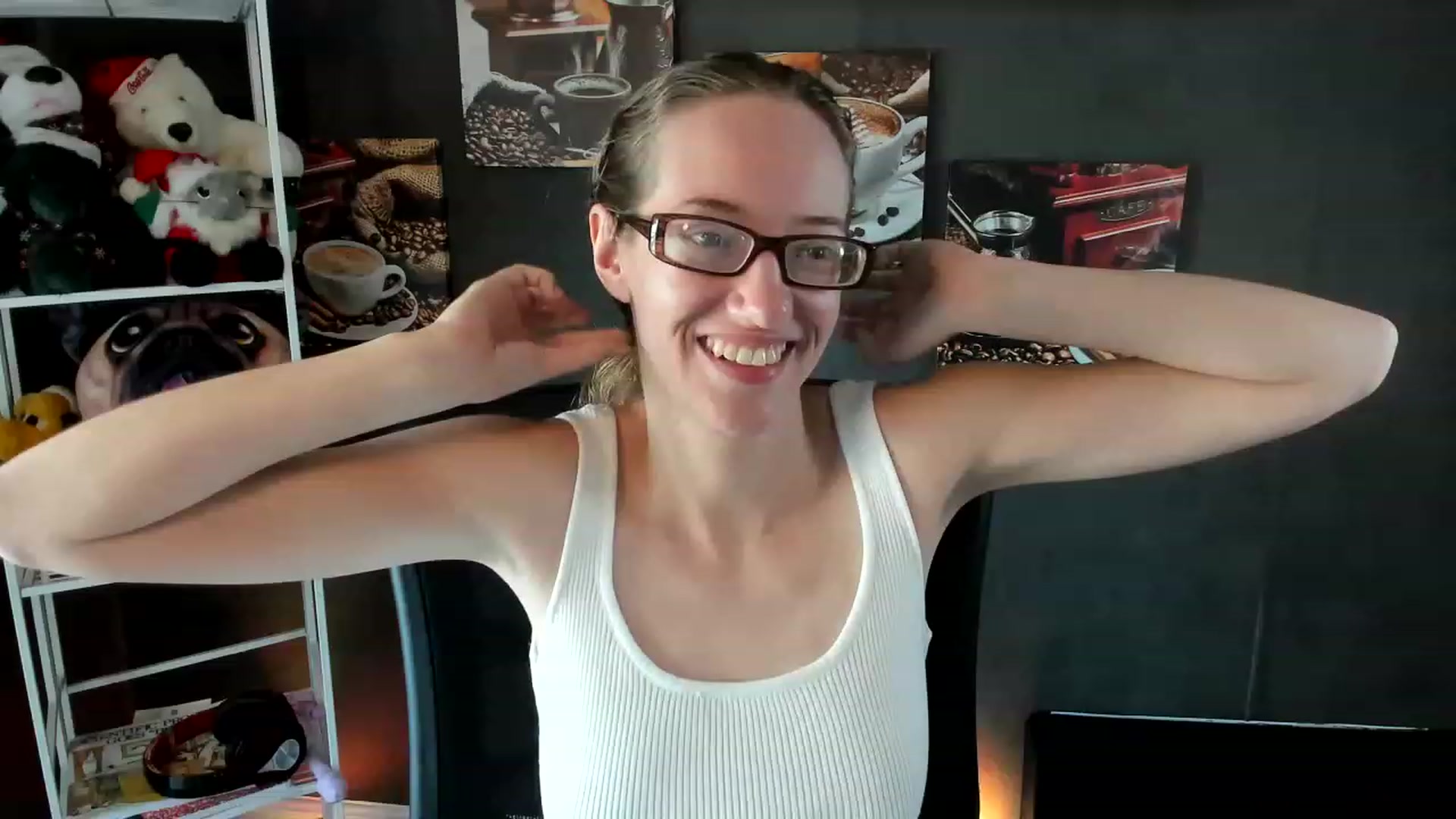 Gallery image thumbnail from DocDropBear's myfreecams stream on, 01/06/2023, 14:50 image 1 of 20