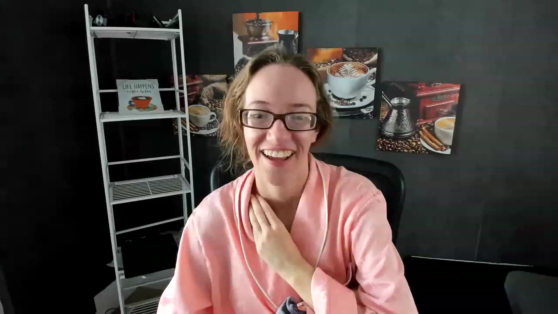 Gallery image thumbnail from DocDropBear's myfreecams stream on, 01/20/2023, 15:42 image 3 of 20