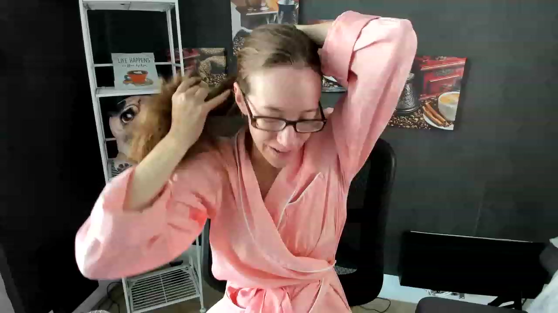 Gallery image thumbnail from DocDropBear's myfreecams stream on, 01/20/2023, 15:42 image 18 of 20