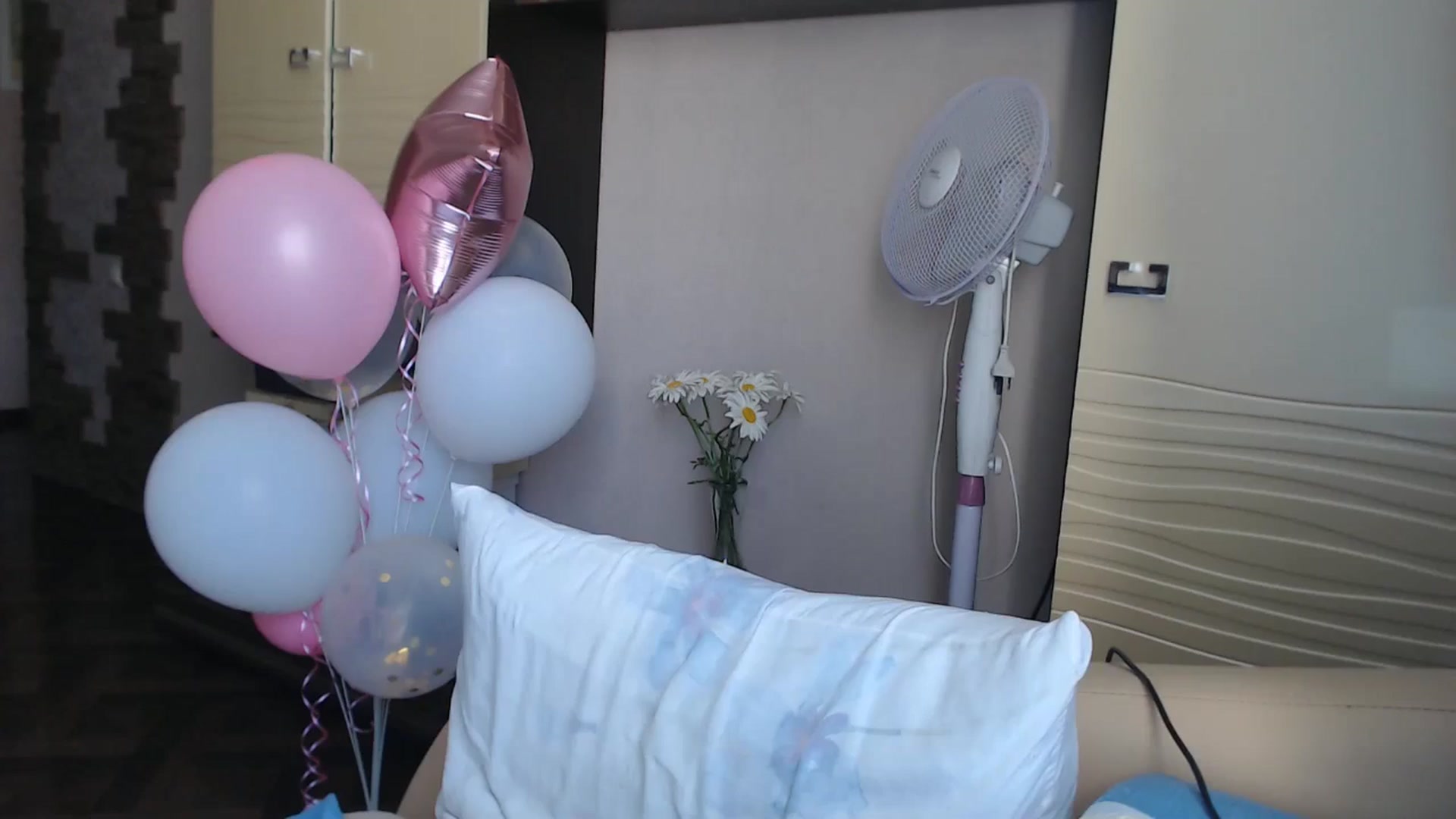 Gallery image thumbnail from DoctorJem's myfreecams stream on, 07/25/2024, 07:27 image 15 of 20