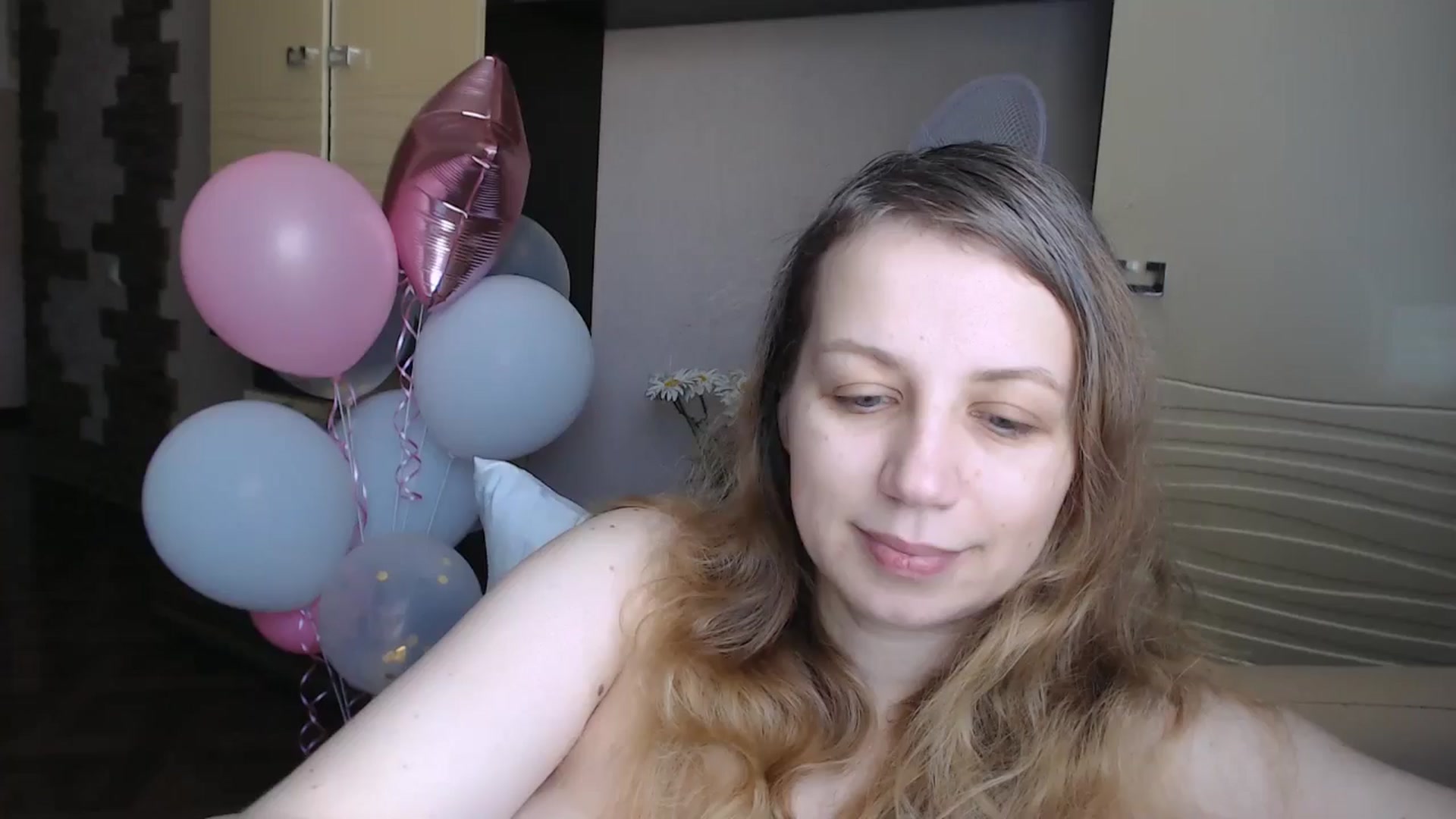 Gallery image thumbnail from DoctorJem's myfreecams stream on, 07/25/2024, 07:27 image 1 of 20