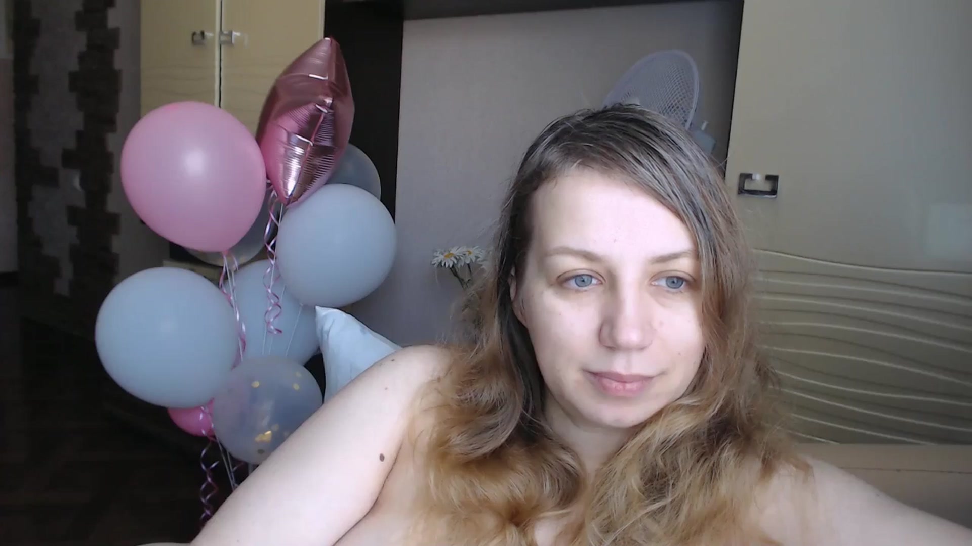 Gallery image thumbnail from DoctorJem's myfreecams stream on, 07/25/2024, 07:27 image 5 of 20