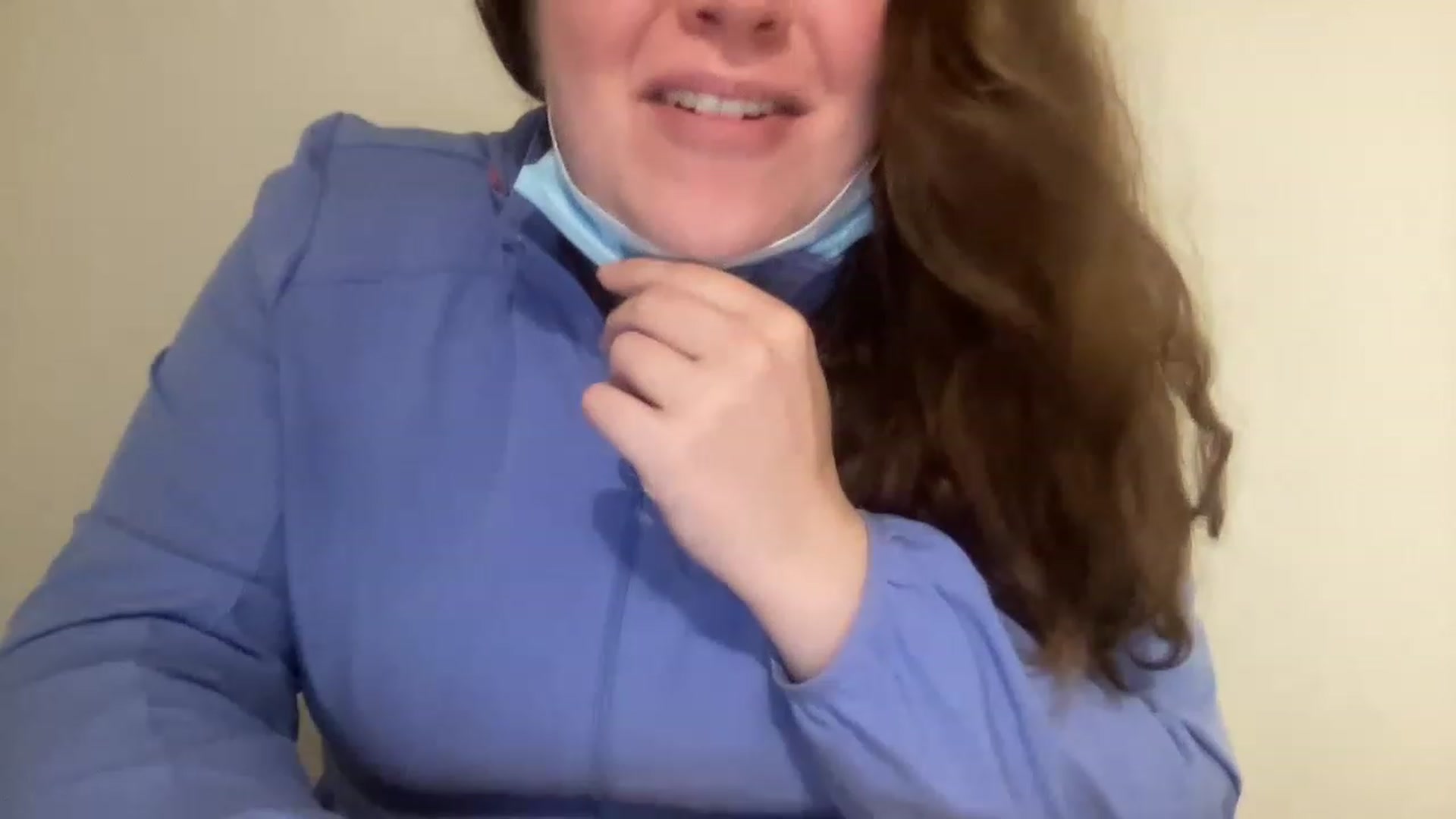 Gallery image thumbnail from DoctorLuna's myfreecams stream on, 03/08/2023, 01:00 image 10 of 20