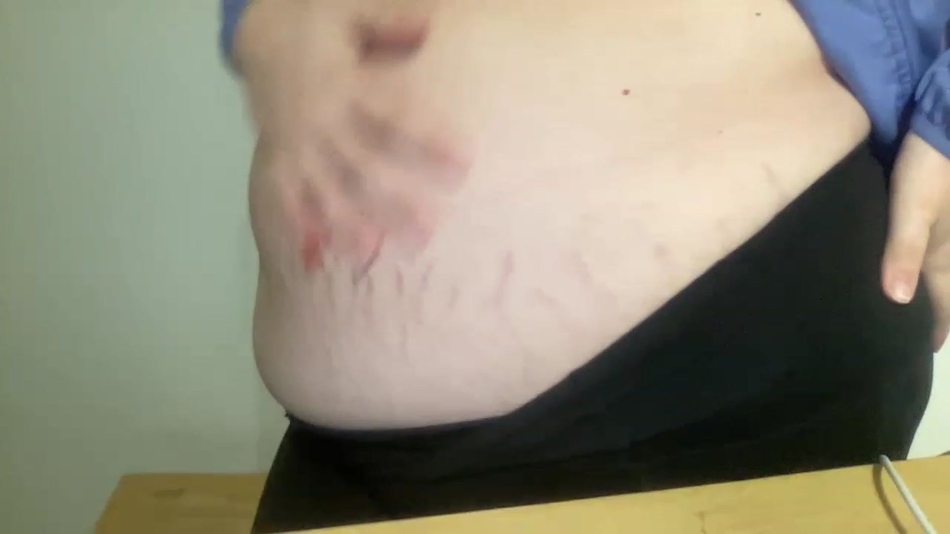 Gallery image thumbnail from DoctorLuna's myfreecams stream on, 03/08/2023, 01:00 image 5 of 20