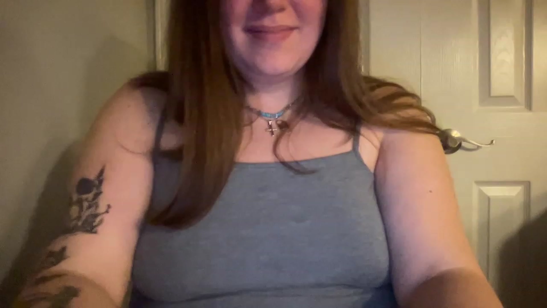 Gallery image thumbnail from DoctorLuna's myfreecams stream on, 03/17/2023, 03:49 image 14 of 20