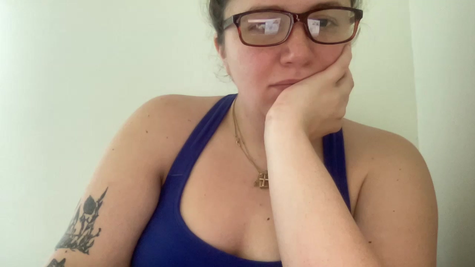 Gallery image thumbnail from DoctorLuna's myfreecams stream on, 03/24/2023, 14:23 image 4 of 20