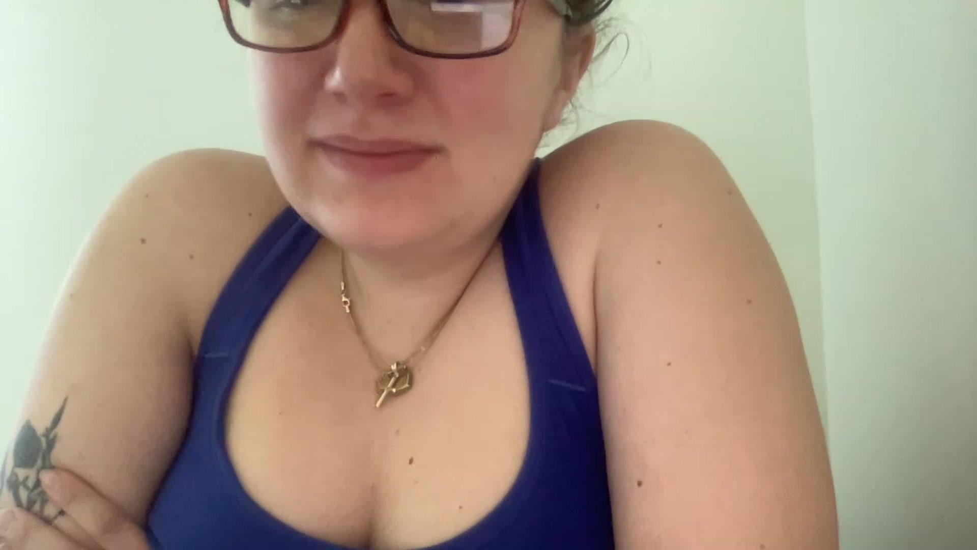 Gallery image thumbnail from DoctorLuna's myfreecams stream on, 03/24/2023, 14:23 image 15 of 20