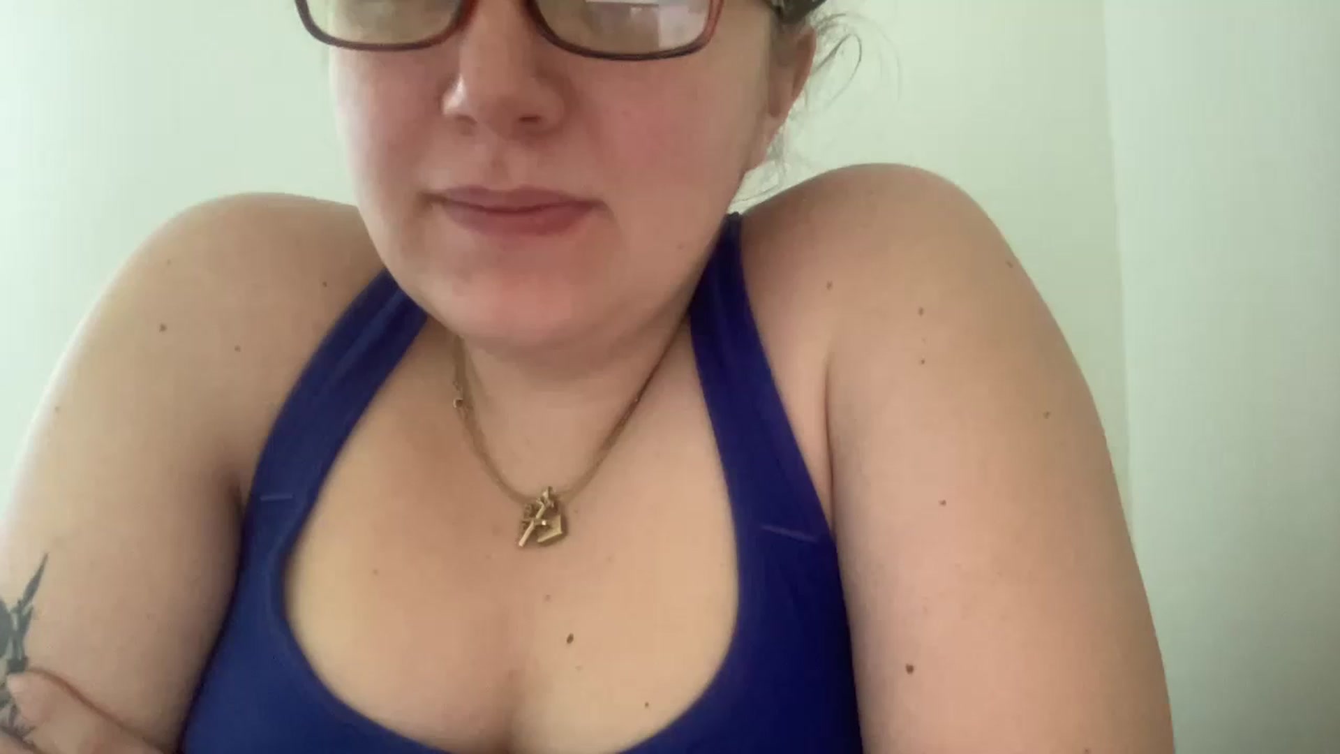 Gallery image thumbnail from DoctorLuna's myfreecams stream on, 03/24/2023, 14:23 image 7 of 20