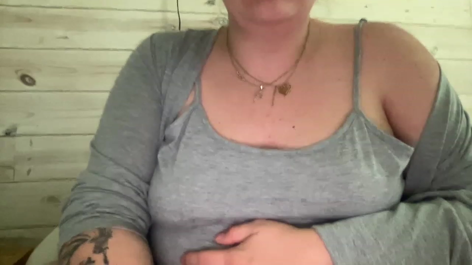 Gallery image thumbnail from DoctorLuna's myfreecams stream on, 04/19/2023, 20:40 image 12 of 20