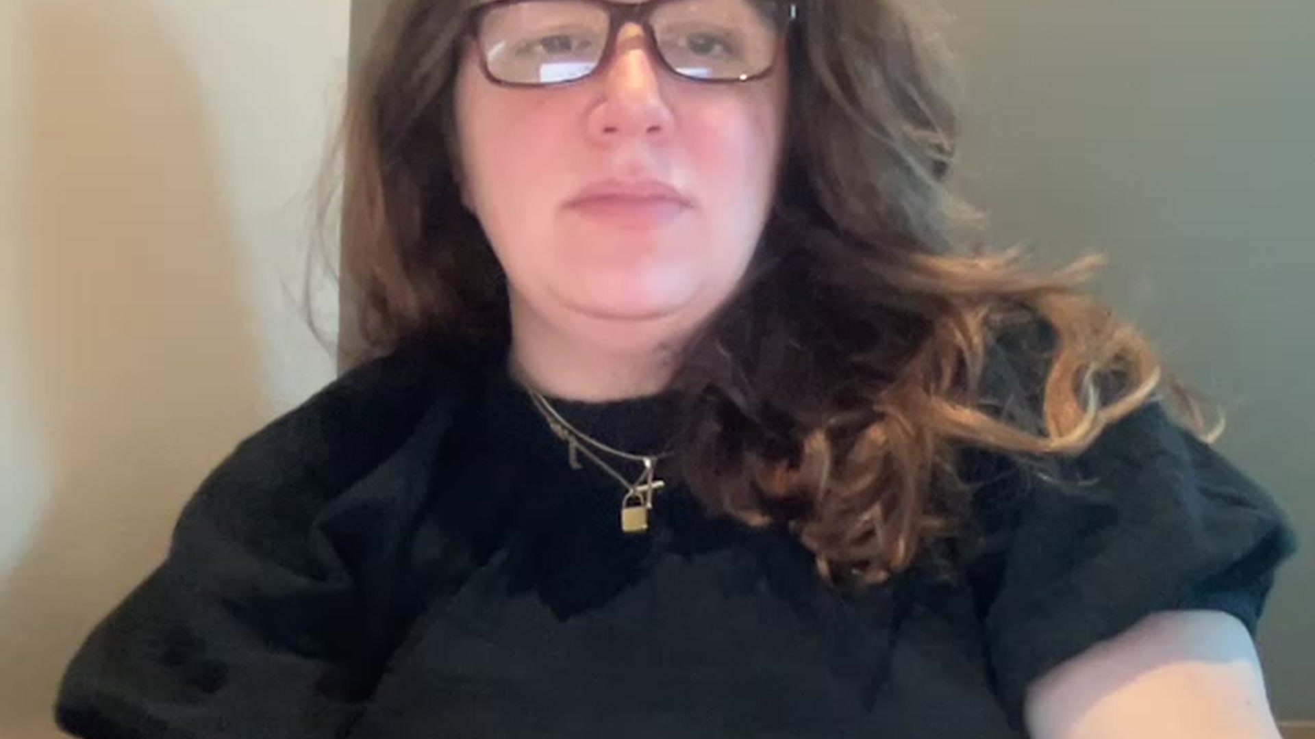Gallery image thumbnail from DoctorLuna's myfreecams stream on, 04/29/2023, 24:00 image 1 of 20