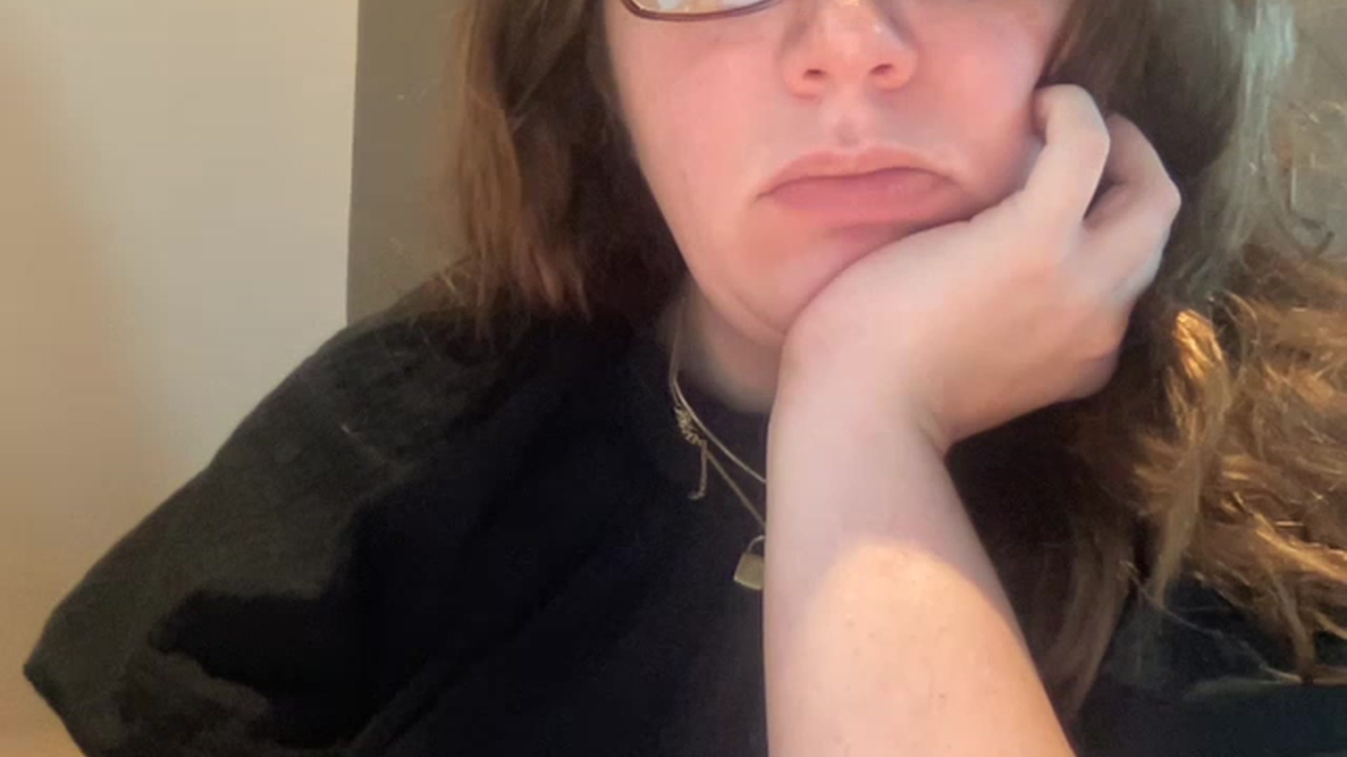 Gallery image thumbnail from DoctorLuna's myfreecams stream on, 04/29/2023, 24:00 image 8 of 20