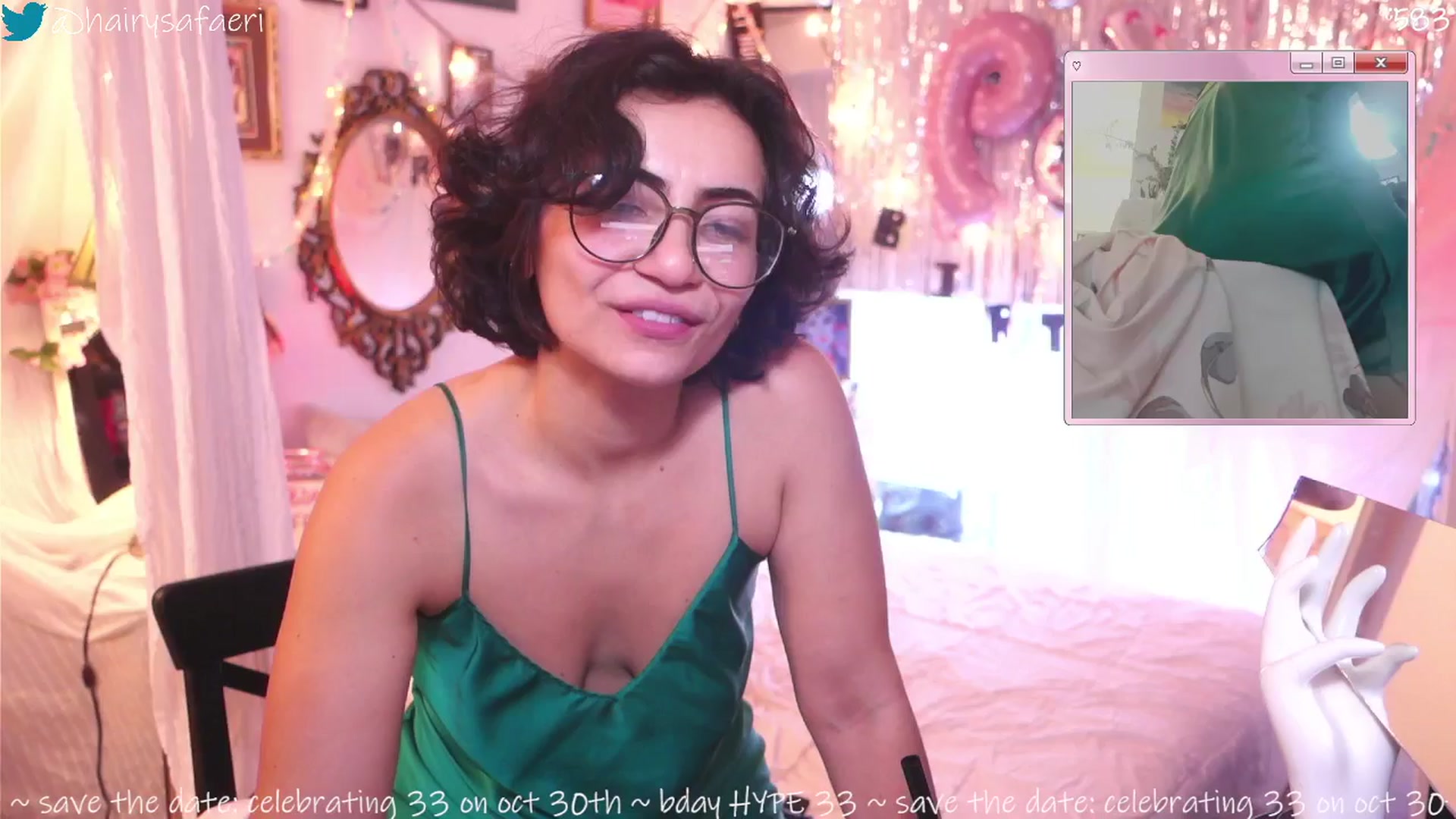 Gallery image thumbnail from DoctorSafa's myfreecams stream on, 10/22/2025, 19:01 image 3 of 20