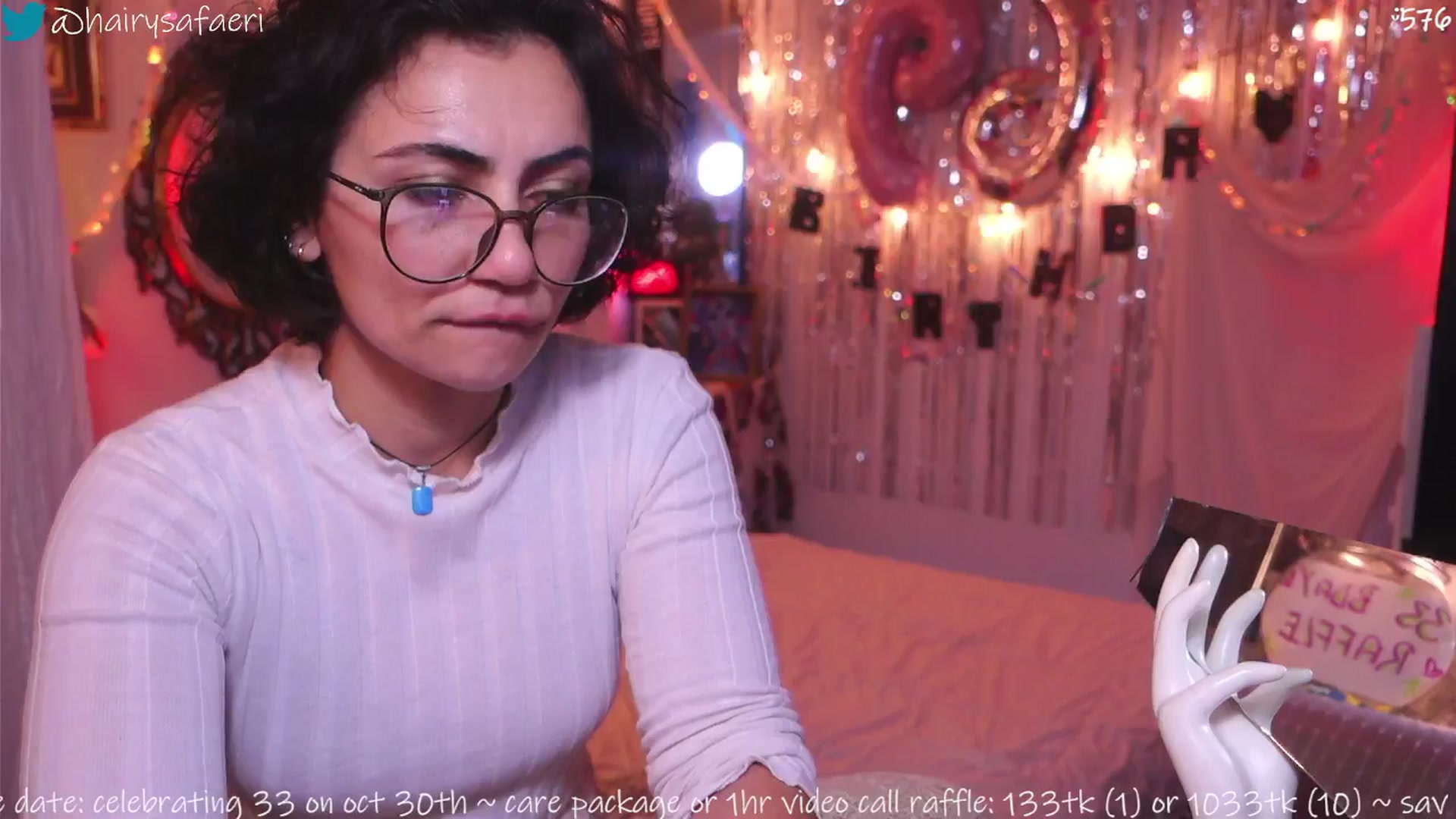 Gallery image thumbnail from DoctorSafa's myfreecams stream on, 10/23/2025, 21:26 image 6 of 20