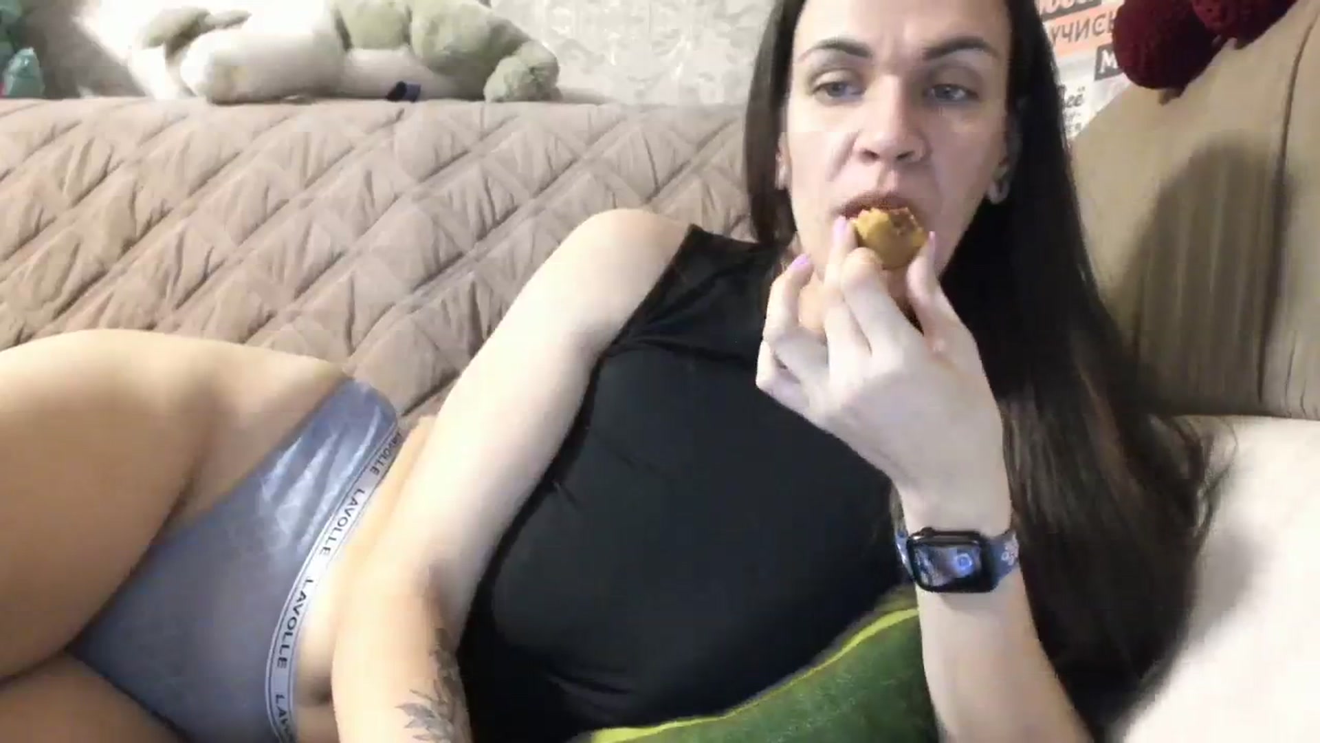 Gallery image thumbnail from Doctor_Love_V's myfreecams stream on, 03/08/2024, 20:45 image 11 of 20