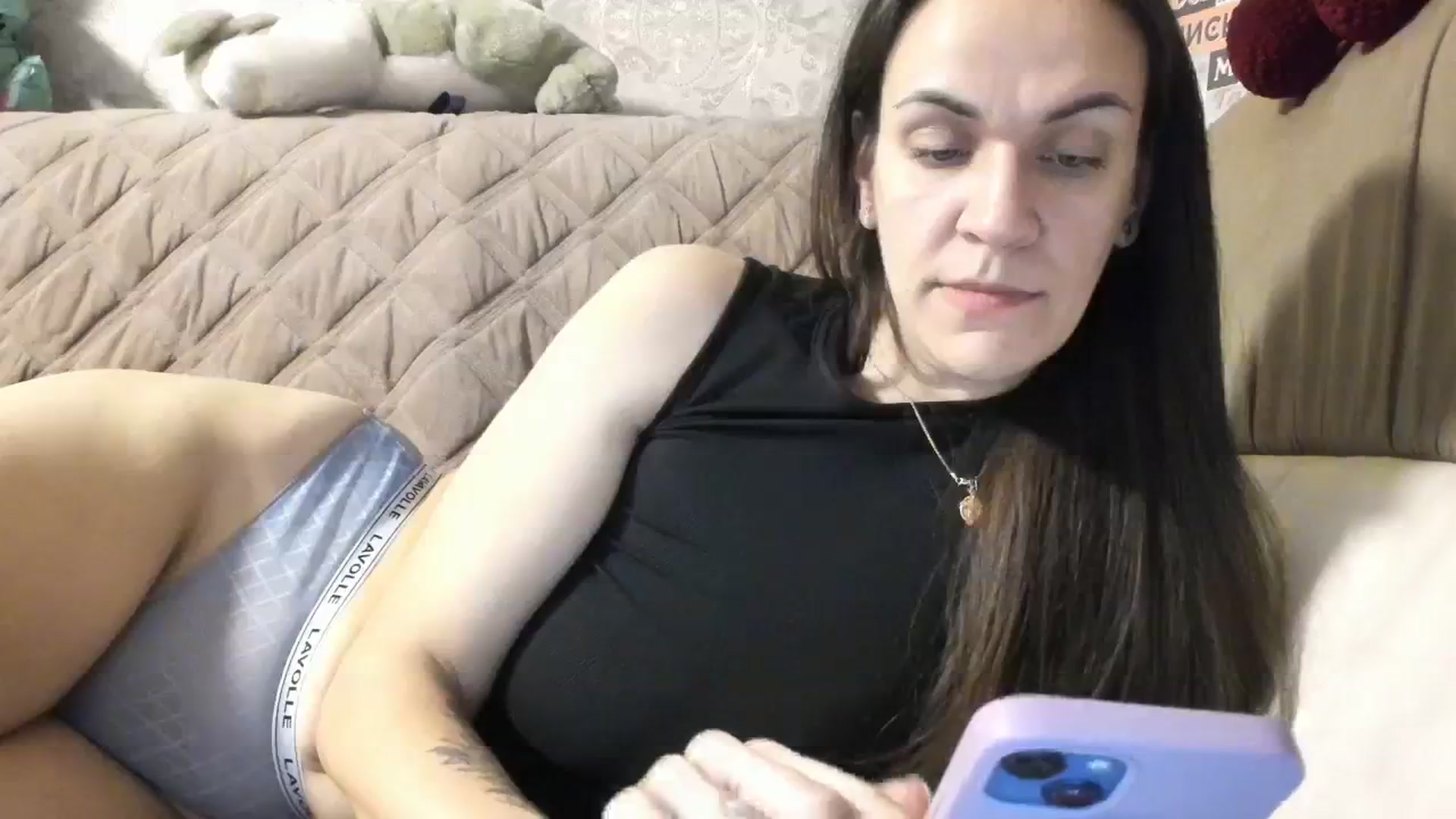 Gallery image thumbnail from Doctor_Love_V's myfreecams stream on, 03/08/2024, 20:45 image 16 of 20