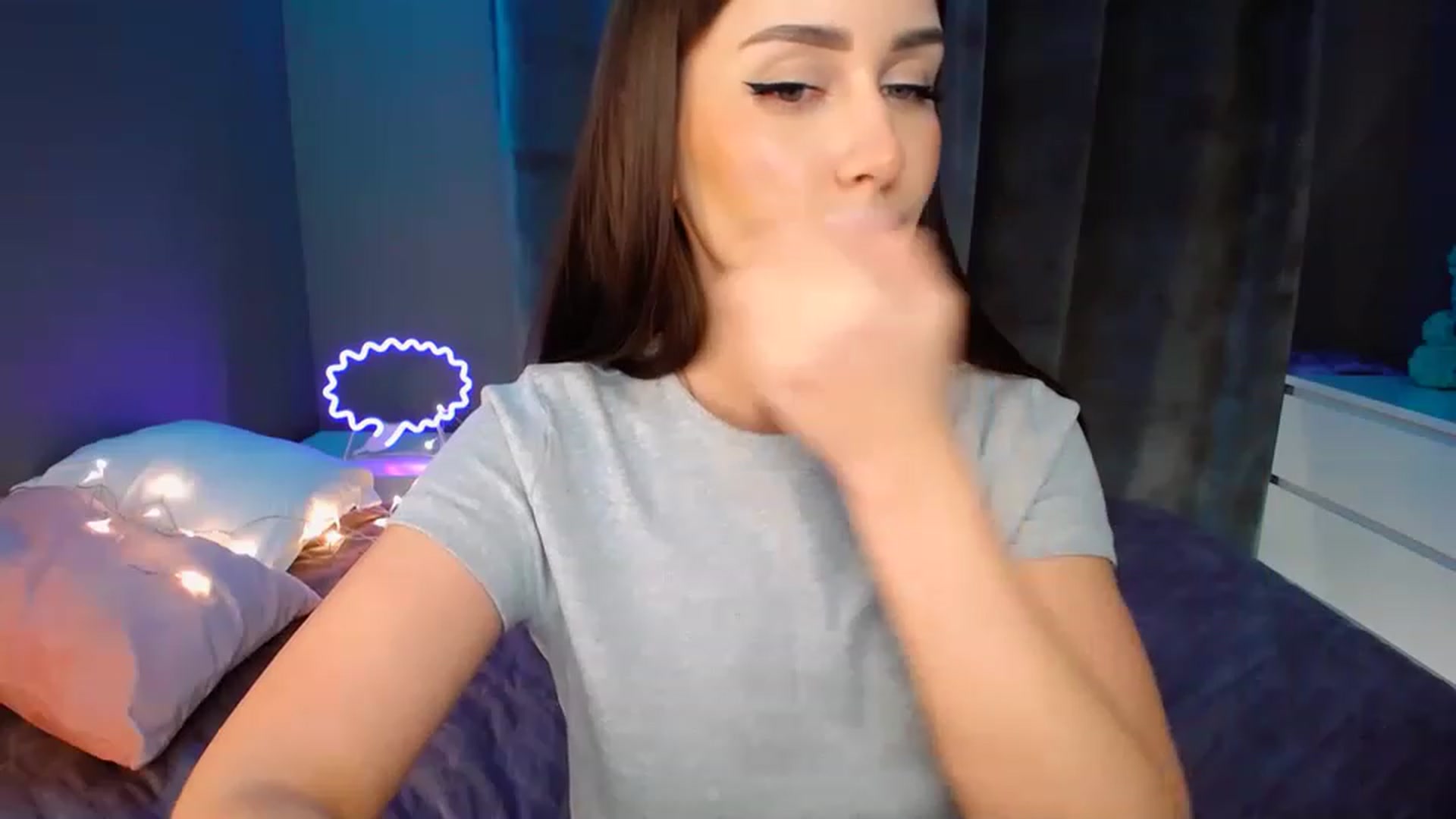 Gallery image thumbnail from DollGlamourr's myfreecams stream on, 11/14/2022, 19:35 image 12 of 20