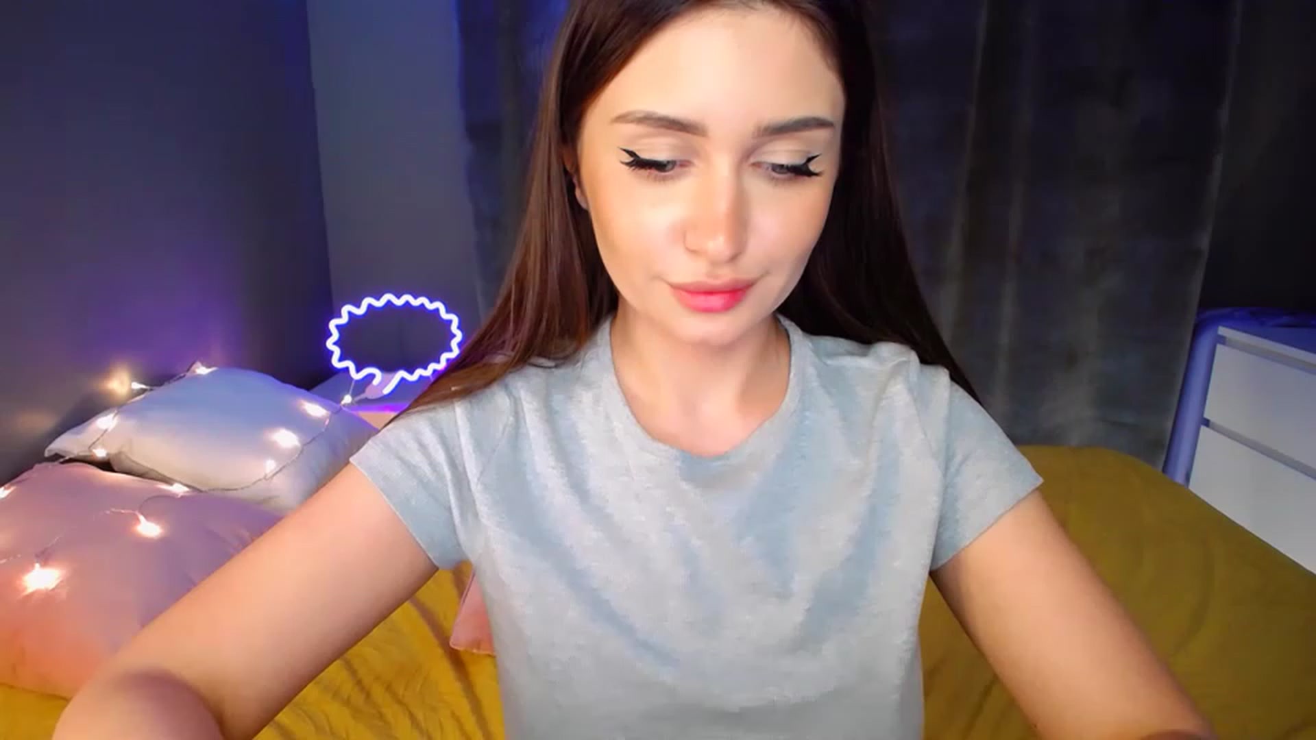 Gallery image thumbnail from DollGlamourr's myfreecams stream on, 11/26/2022, 19:56 image 14 of 20