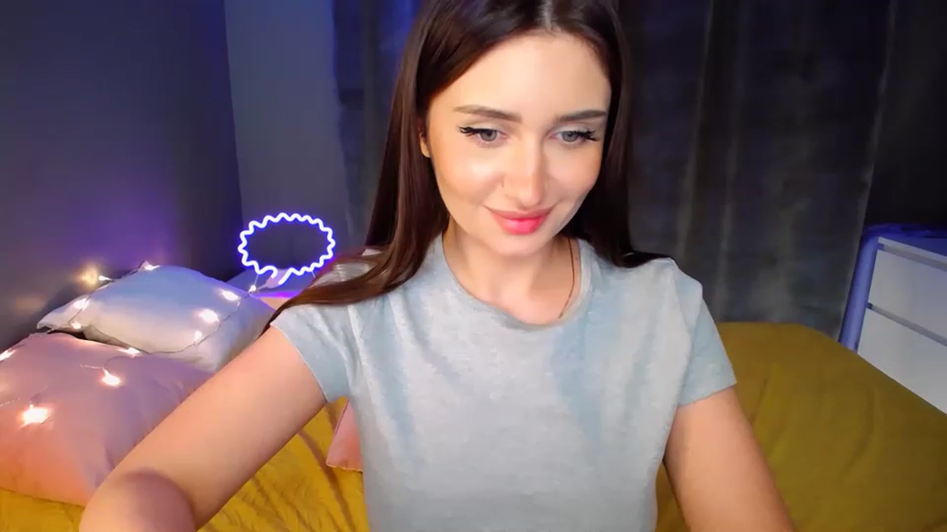 Gallery image thumbnail from DollGlamourr's myfreecams stream on, 11/26/2022, 19:56 image 13 of 20
