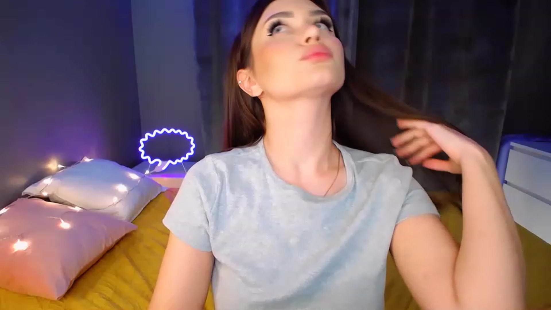 Gallery image thumbnail from DollGlamourr's myfreecams stream on, 11/26/2022, 19:56 image 12 of 20