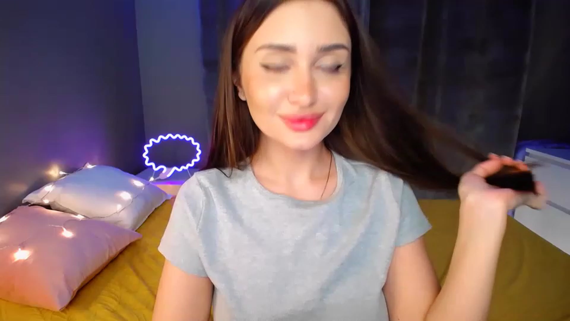 Gallery image thumbnail from DollGlamourr's myfreecams stream on, 11/26/2022, 19:56 image 10 of 20