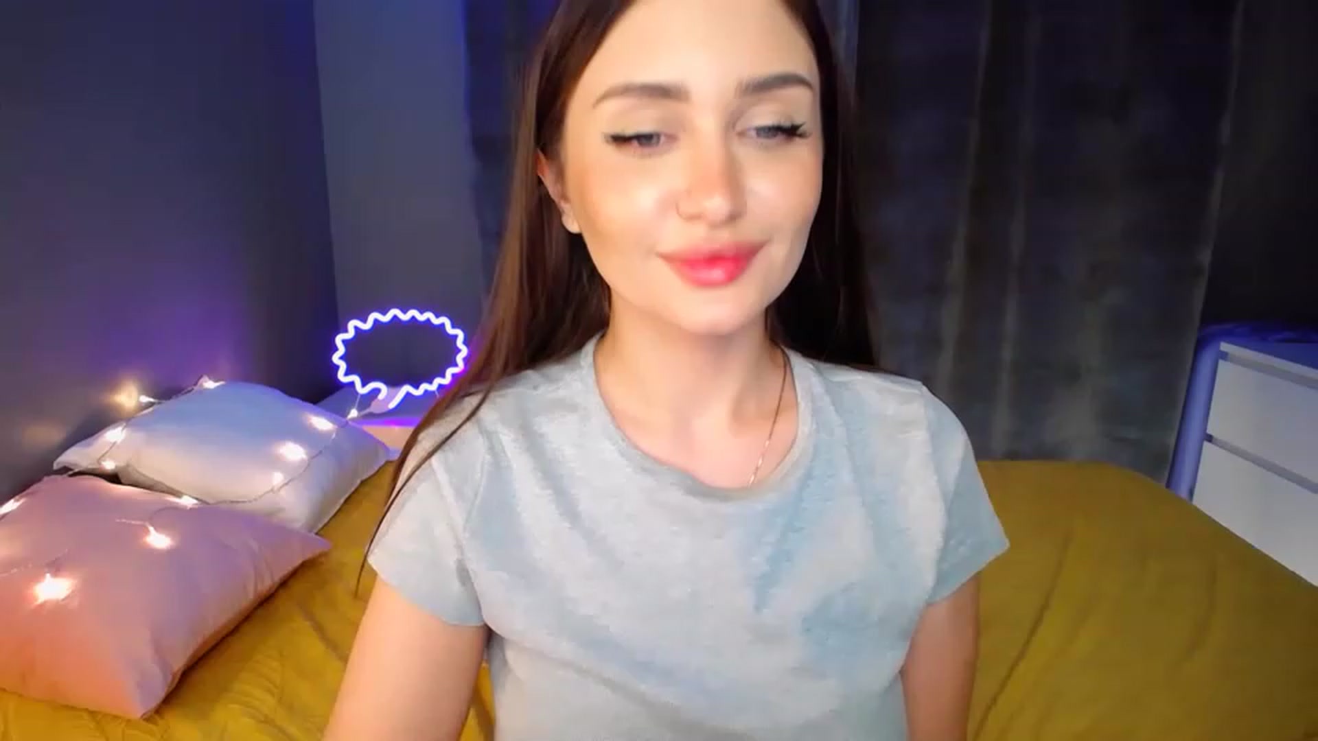 Gallery image thumbnail from DollGlamourr's myfreecams stream on, 11/26/2022, 19:56 image 8 of 20
