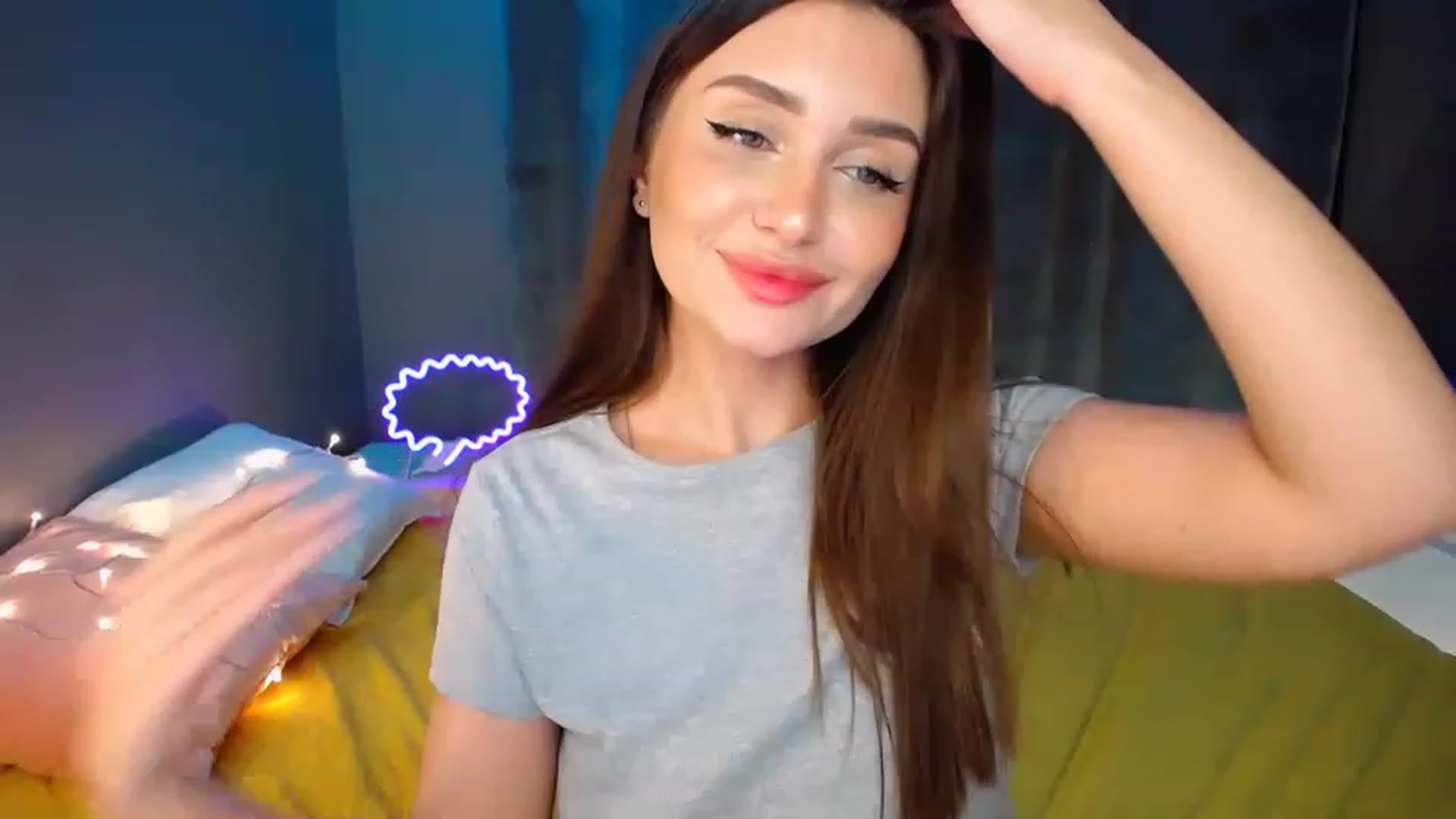 Gallery image thumbnail from DollGlamourr's myfreecams stream on, 11/27/2022, 20:15 image 4 of 20