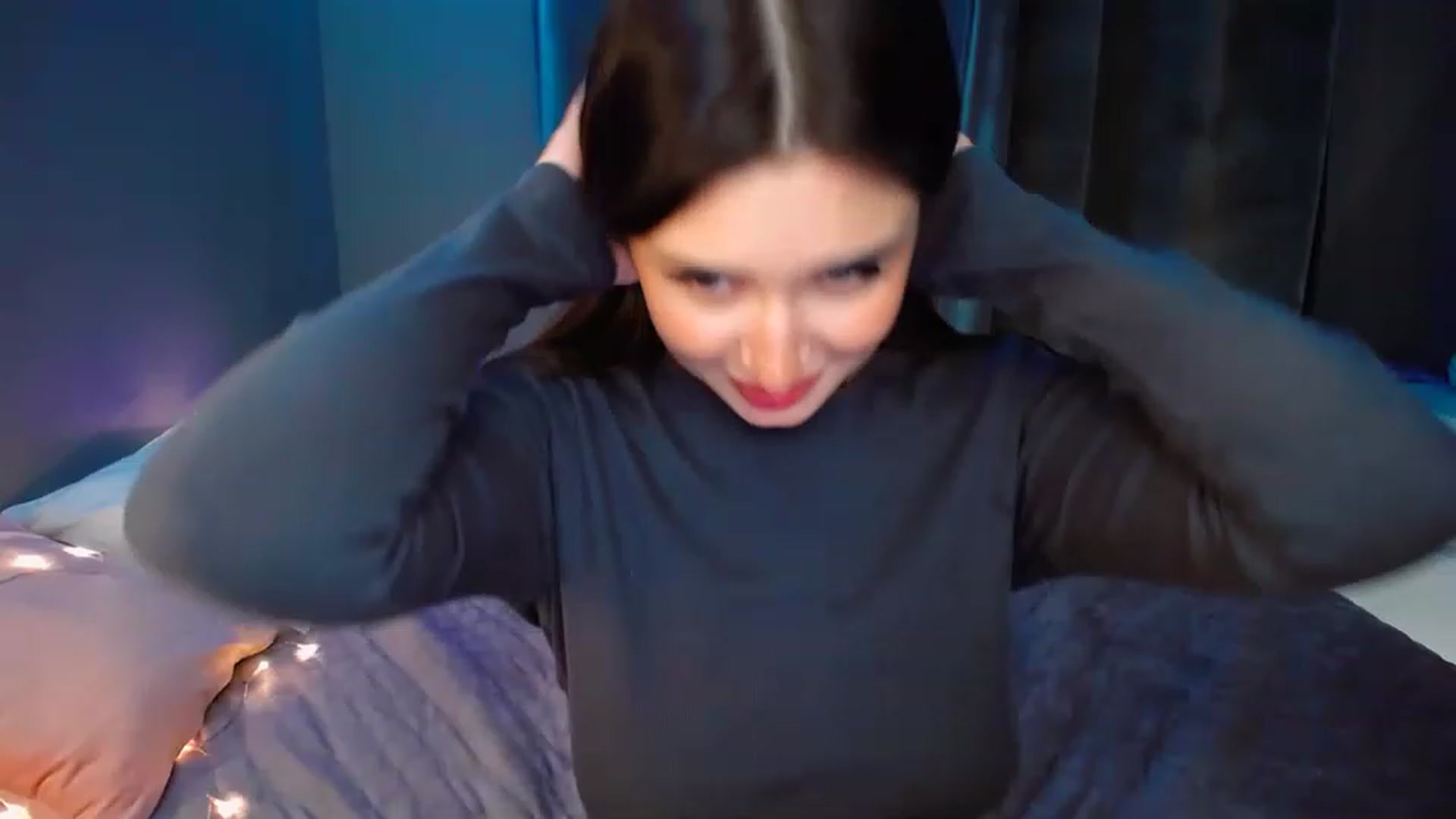 Gallery image thumbnail from DollGlamourr's myfreecams stream on, 12/02/2022, 19:24 image 6 of 20