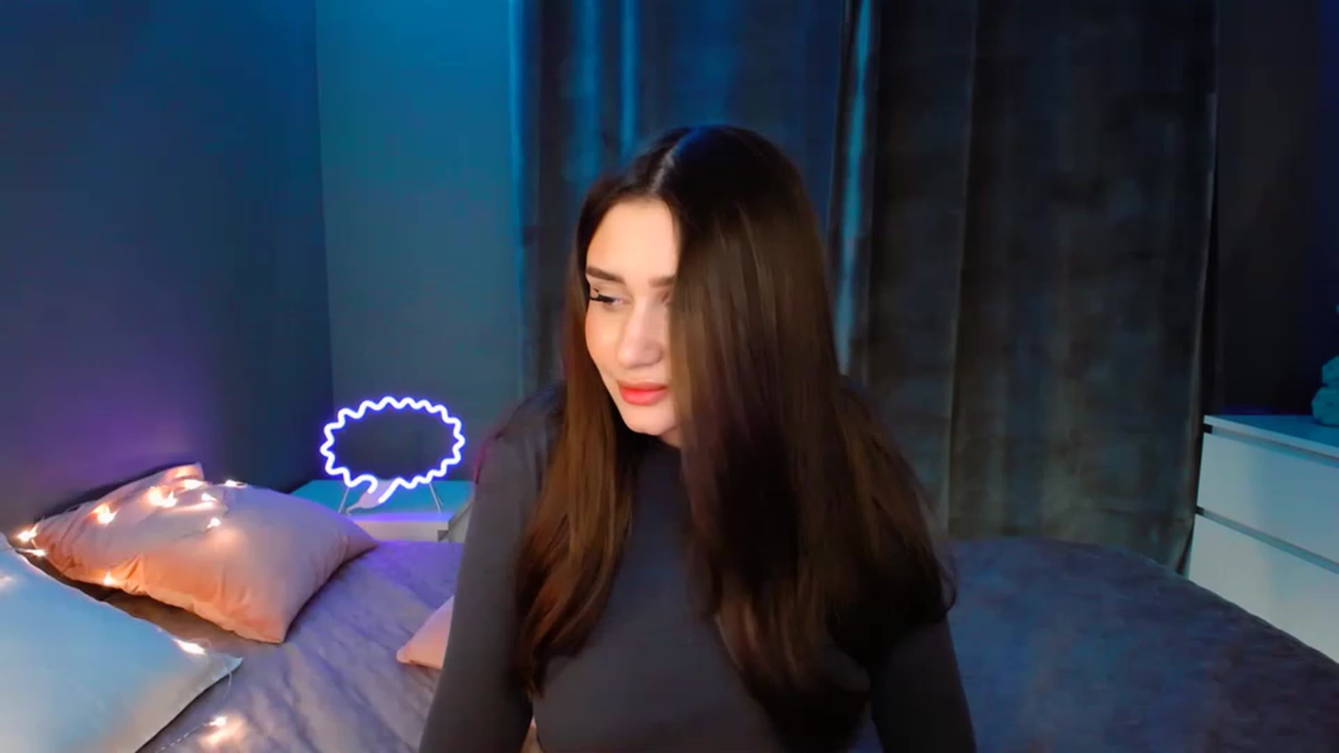 Gallery image thumbnail from DollGlamourr's myfreecams stream on, 01/16/2023, 16:53 image 1 of 20