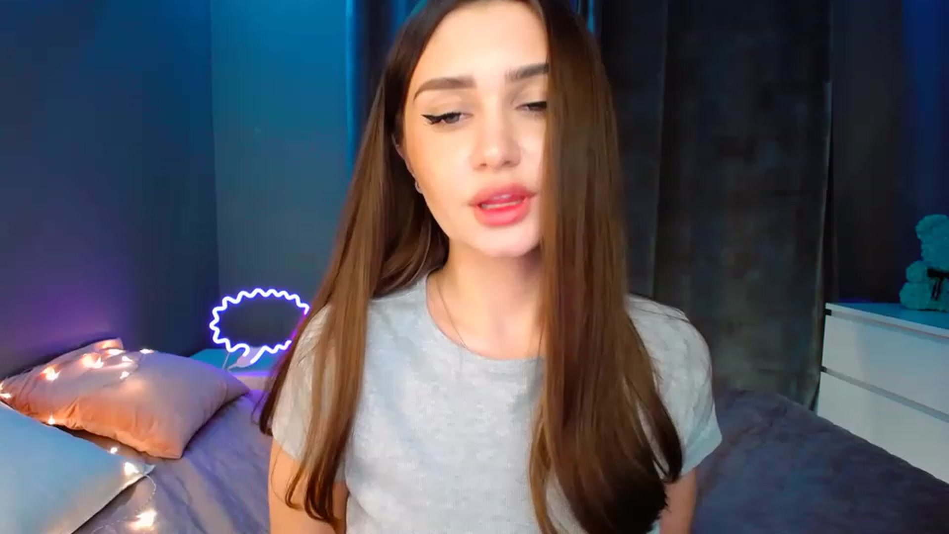 Gallery image thumbnail from DollGlamourr's myfreecams stream on, 01/16/2023, 16:53 image 17 of 20