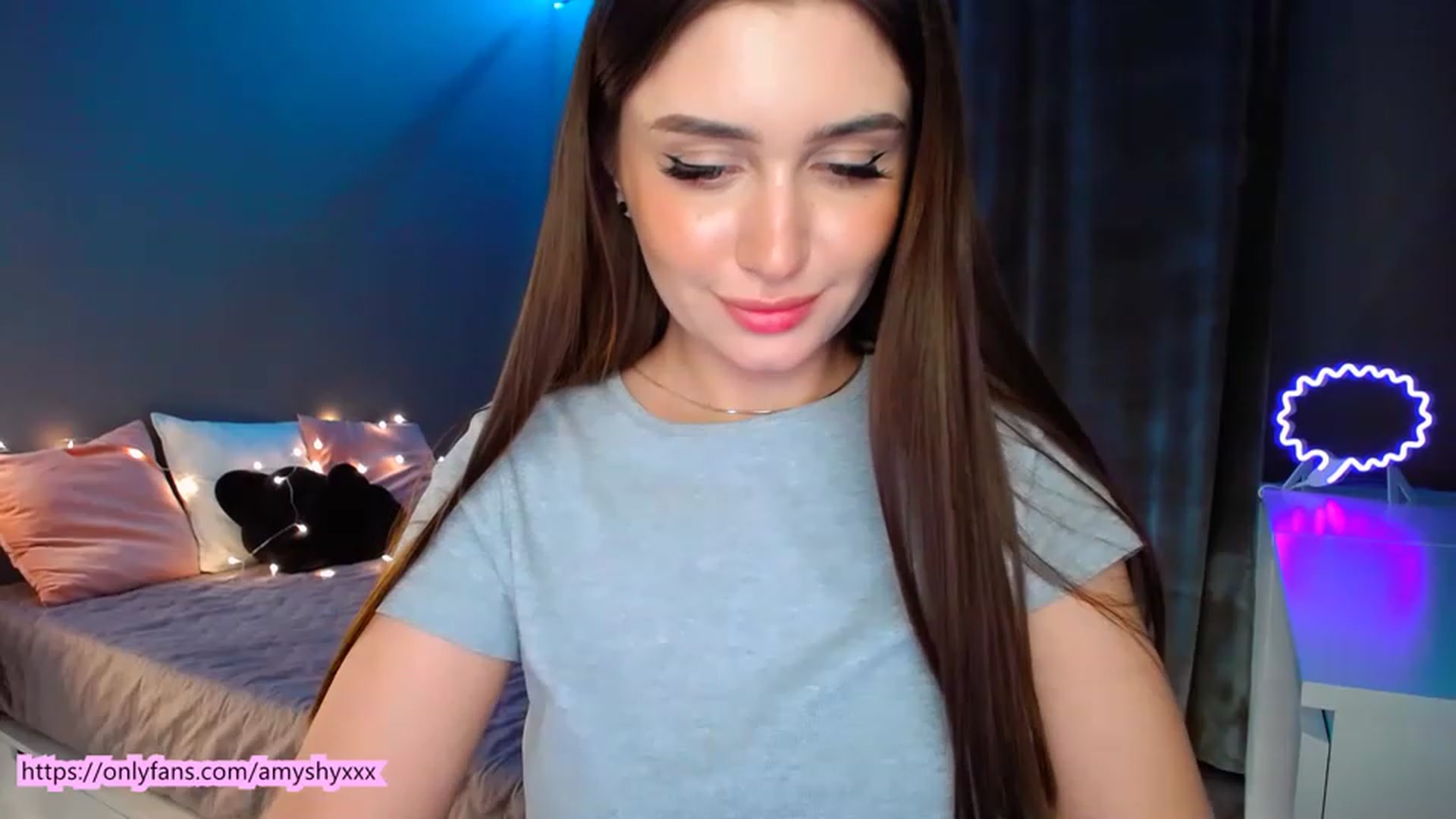 Gallery image thumbnail from DollGlamourr's myfreecams stream on, 01/28/2023, 19:50 image 16 of 20