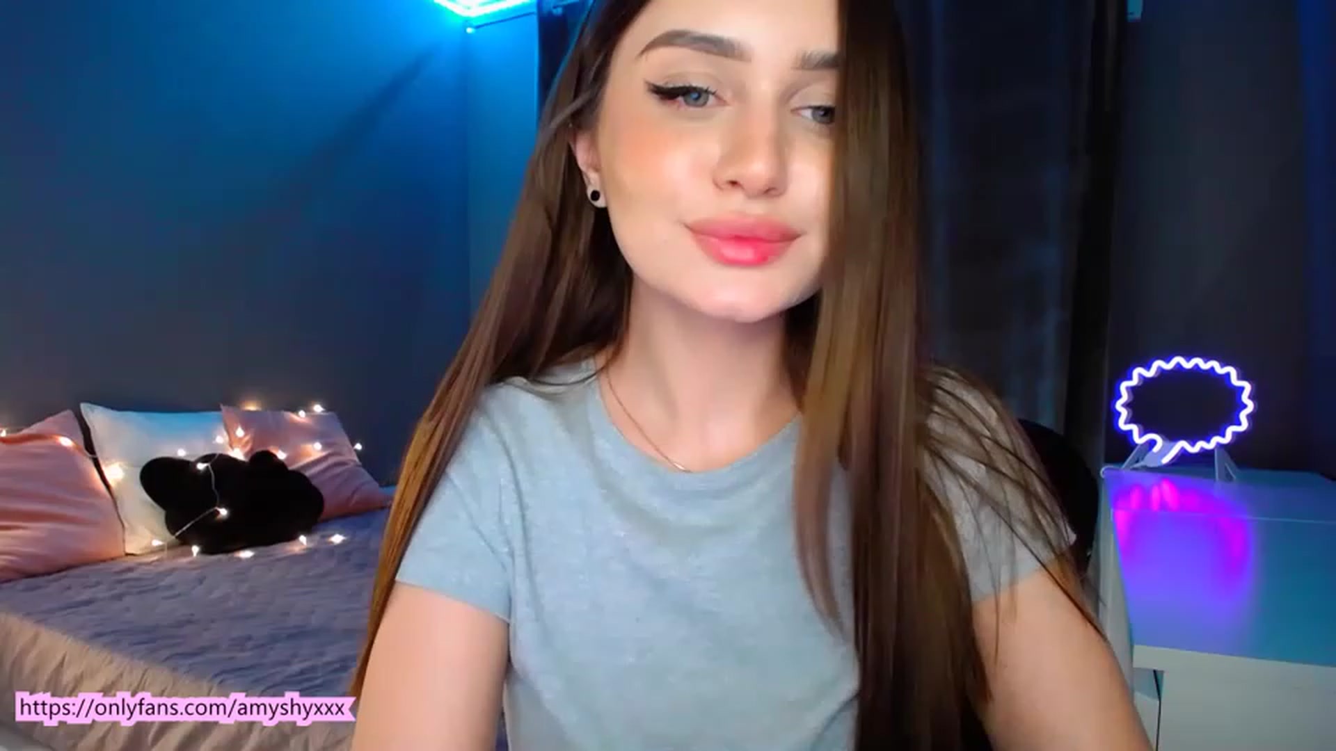 Gallery image thumbnail from DollGlamourr's myfreecams stream on, 01/28/2023, 19:50 image 3 of 20