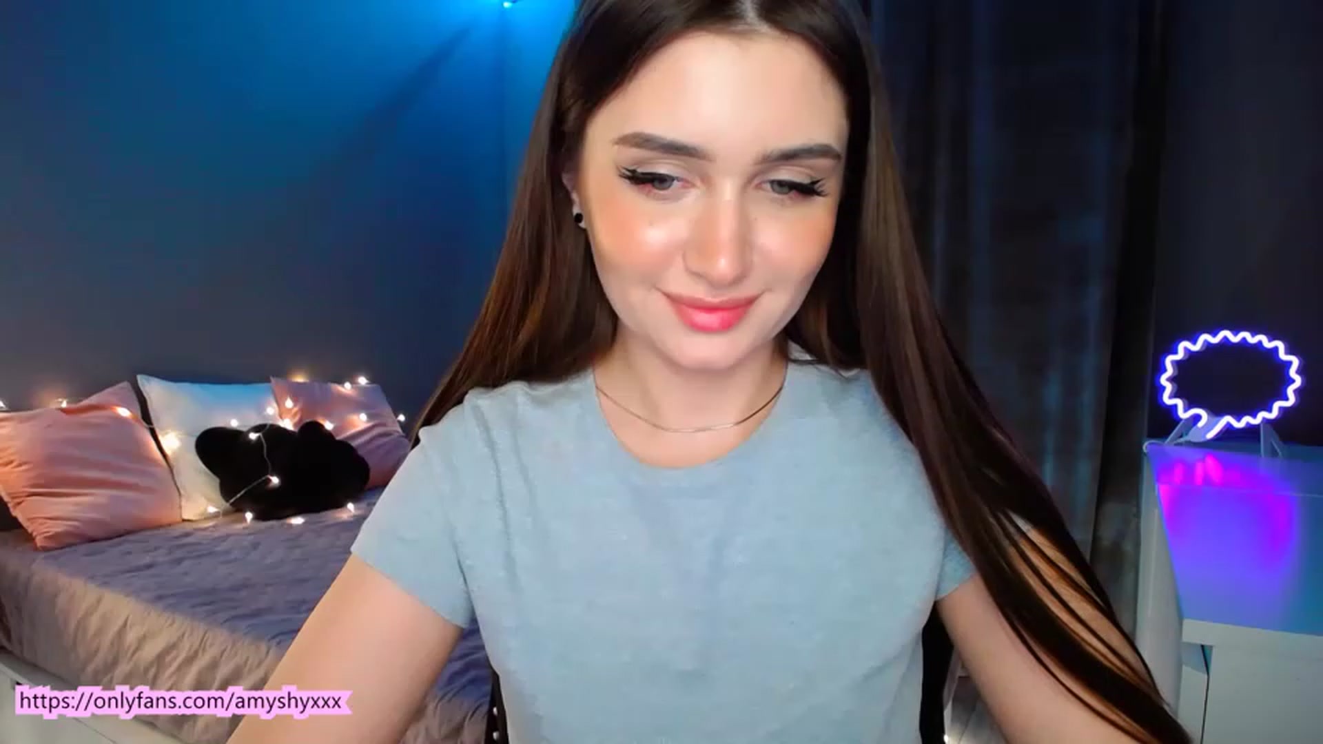 Gallery image thumbnail from DollGlamourr's myfreecams stream on, 01/28/2023, 19:50 image 15 of 20