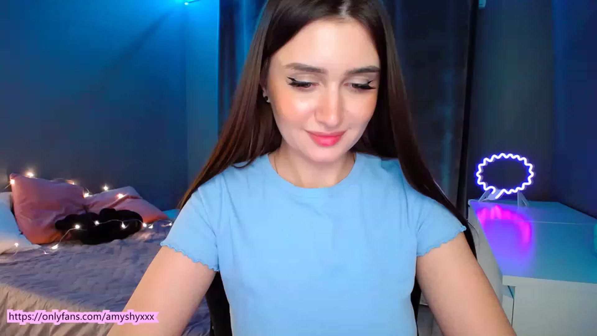 Gallery image thumbnail from DollGlamourr's myfreecams stream on, 01/30/2023, 20:02 image 20 of 20