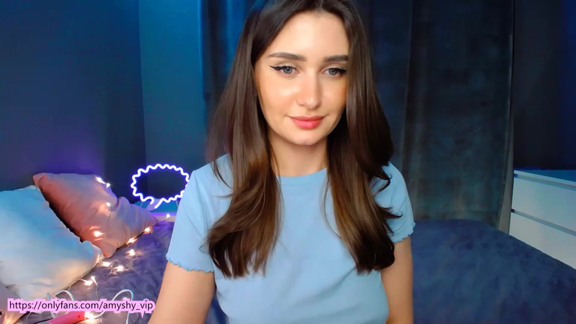 Gallery image thumbnail from DollGlamourr's myfreecams stream on, 02/25/2023, 19:16 image 14 of 20
