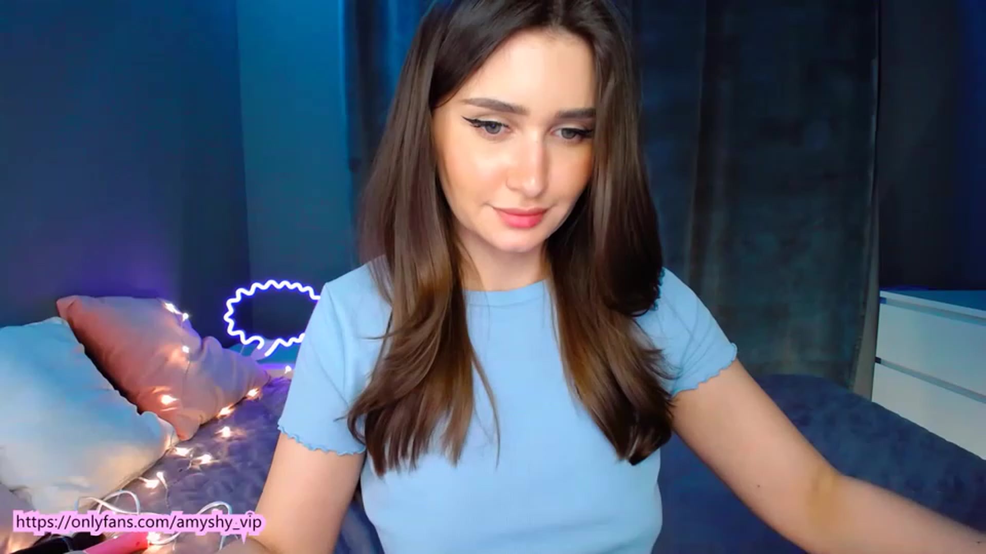 Gallery image thumbnail from DollGlamourr's myfreecams stream on, 02/25/2023, 19:16 image 20 of 20