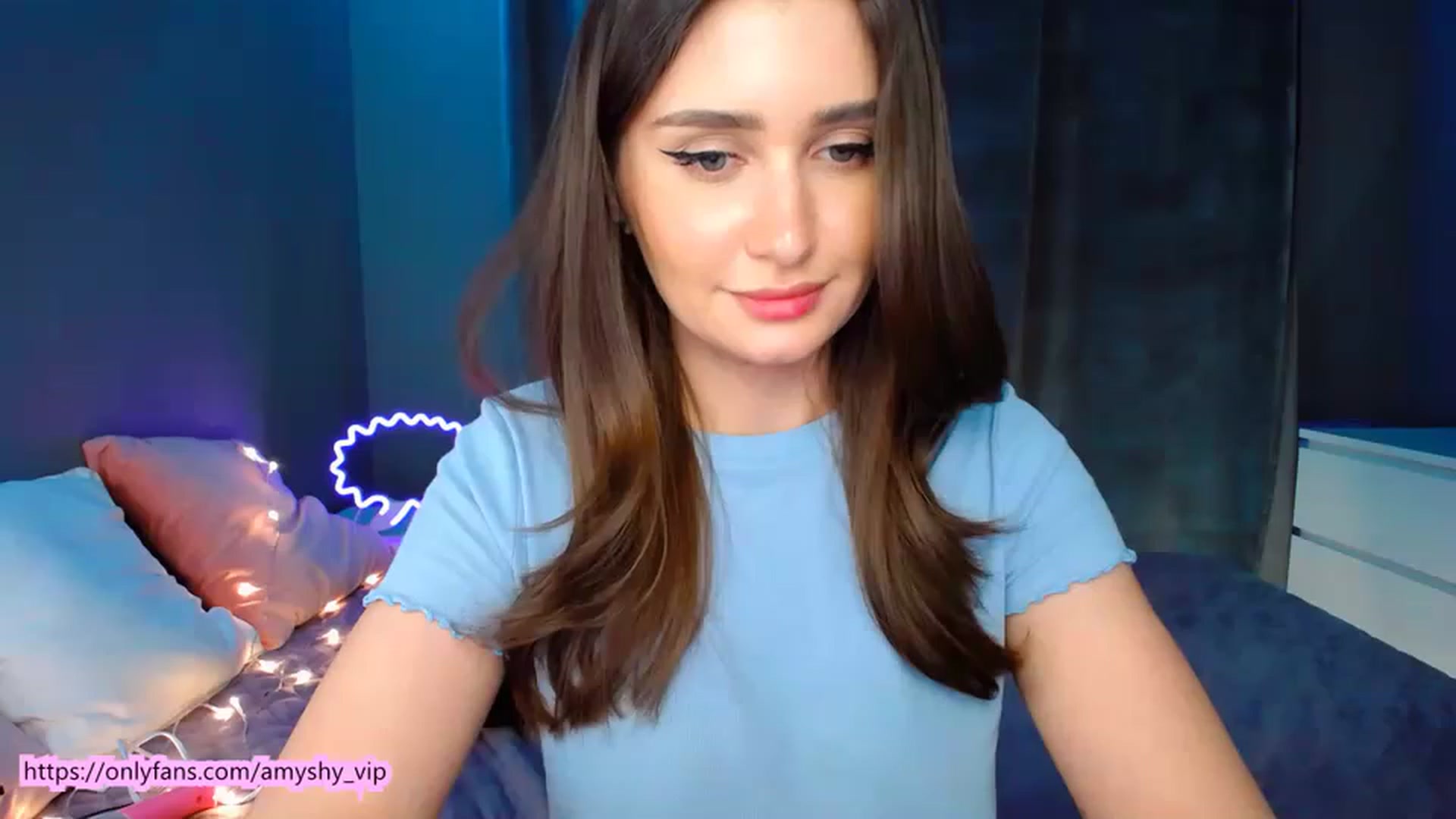 Gallery image thumbnail from DollGlamourr's myfreecams stream on, 02/25/2023, 19:16 image 11 of 20