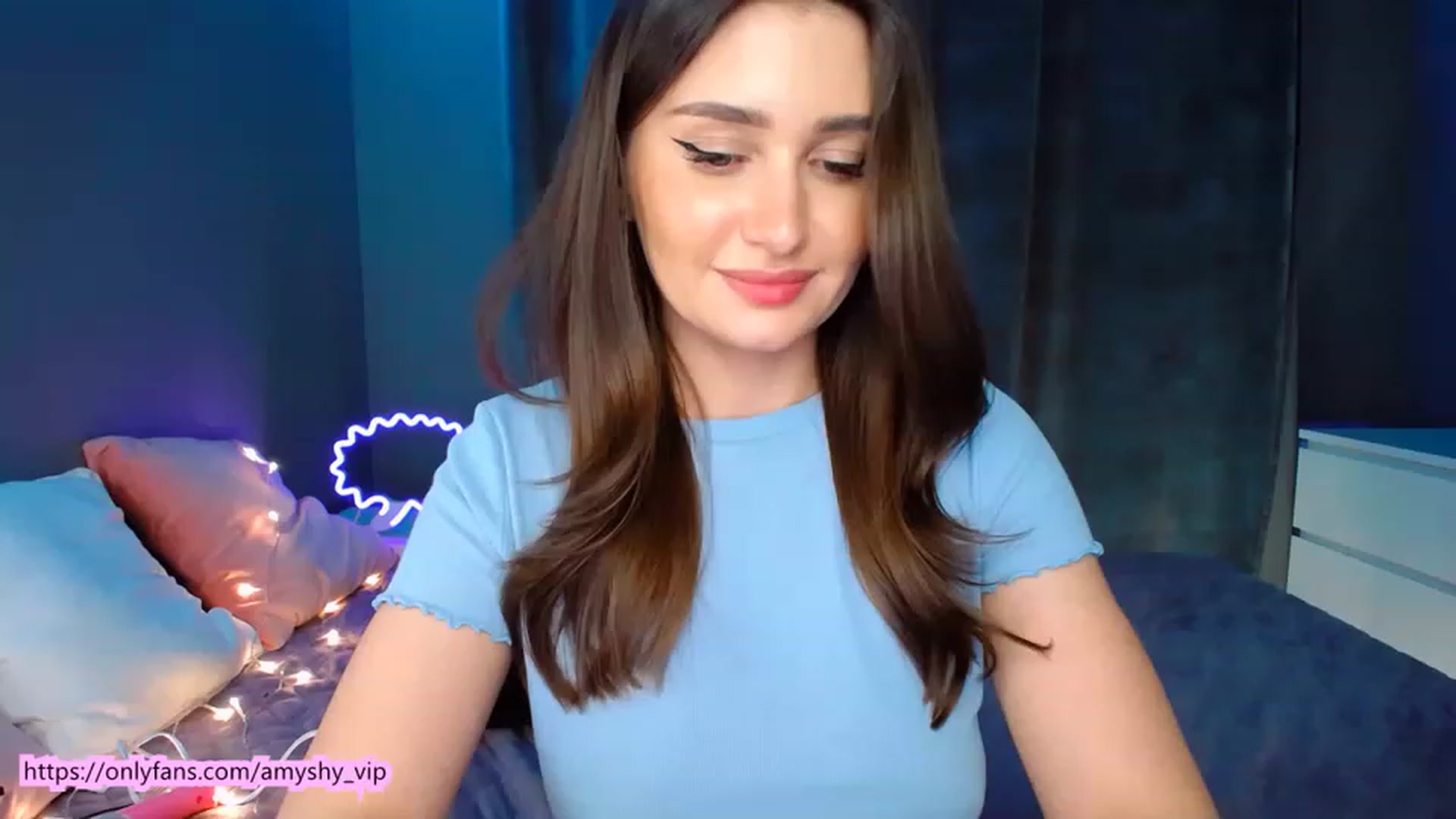 Gallery image thumbnail from DollGlamourr's myfreecams stream on, 02/25/2023, 19:16 image 9 of 20