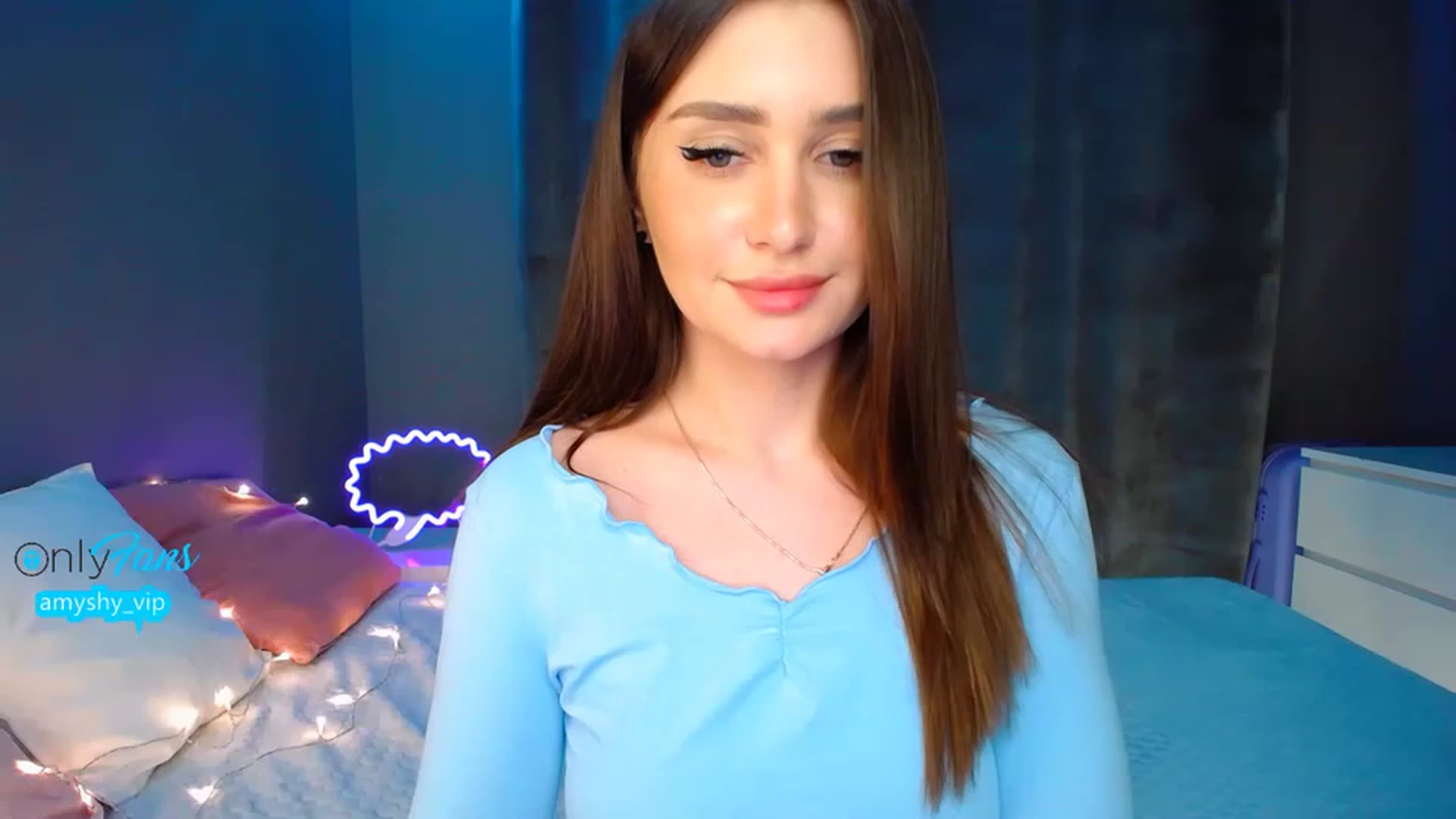 Gallery image thumbnail from DollGlamourr's myfreecams stream on, 03/11/2023, 16:30 image 2 of 20