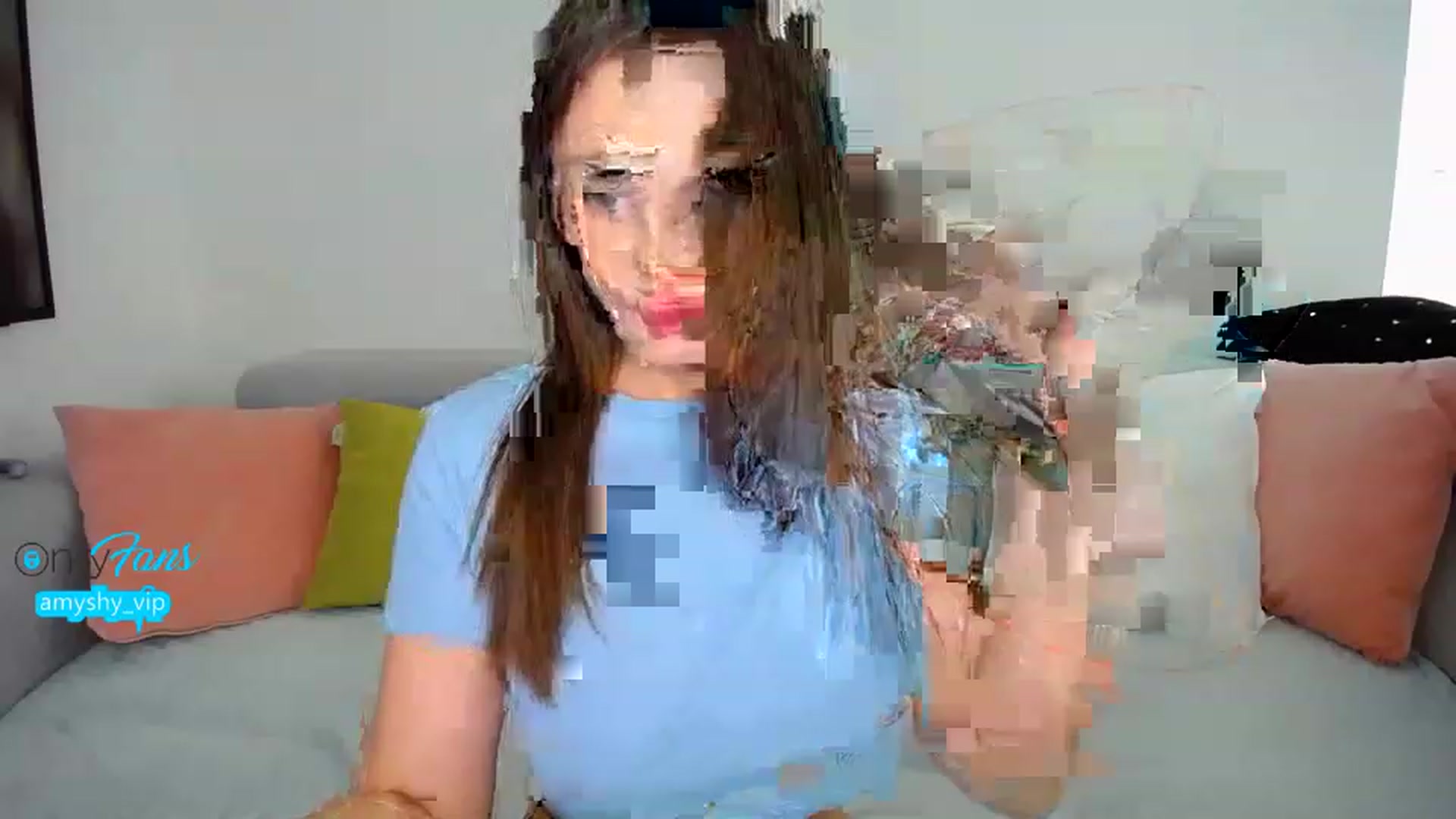 Gallery image thumbnail from DollGlamourr's myfreecams stream on, 03/20/2023, 20:04 image 19 of 20
